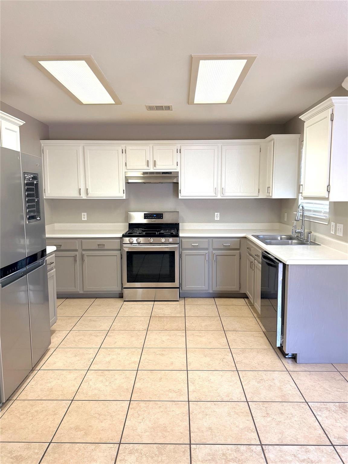 1145 Kentra DR — photo 5