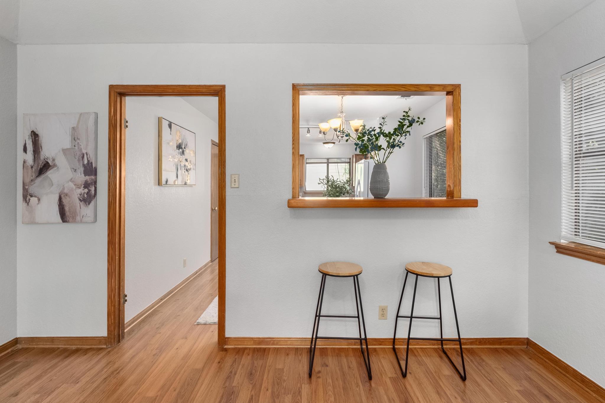 5108 Avenue H — photo 5