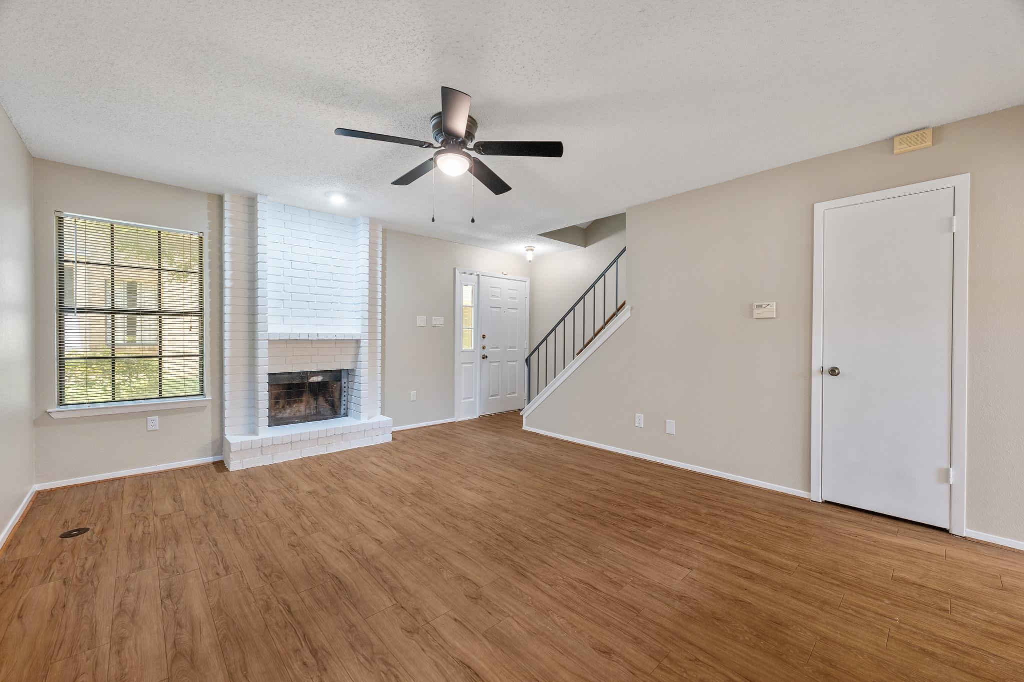 8400 Jamestown DR #426 — photo 3