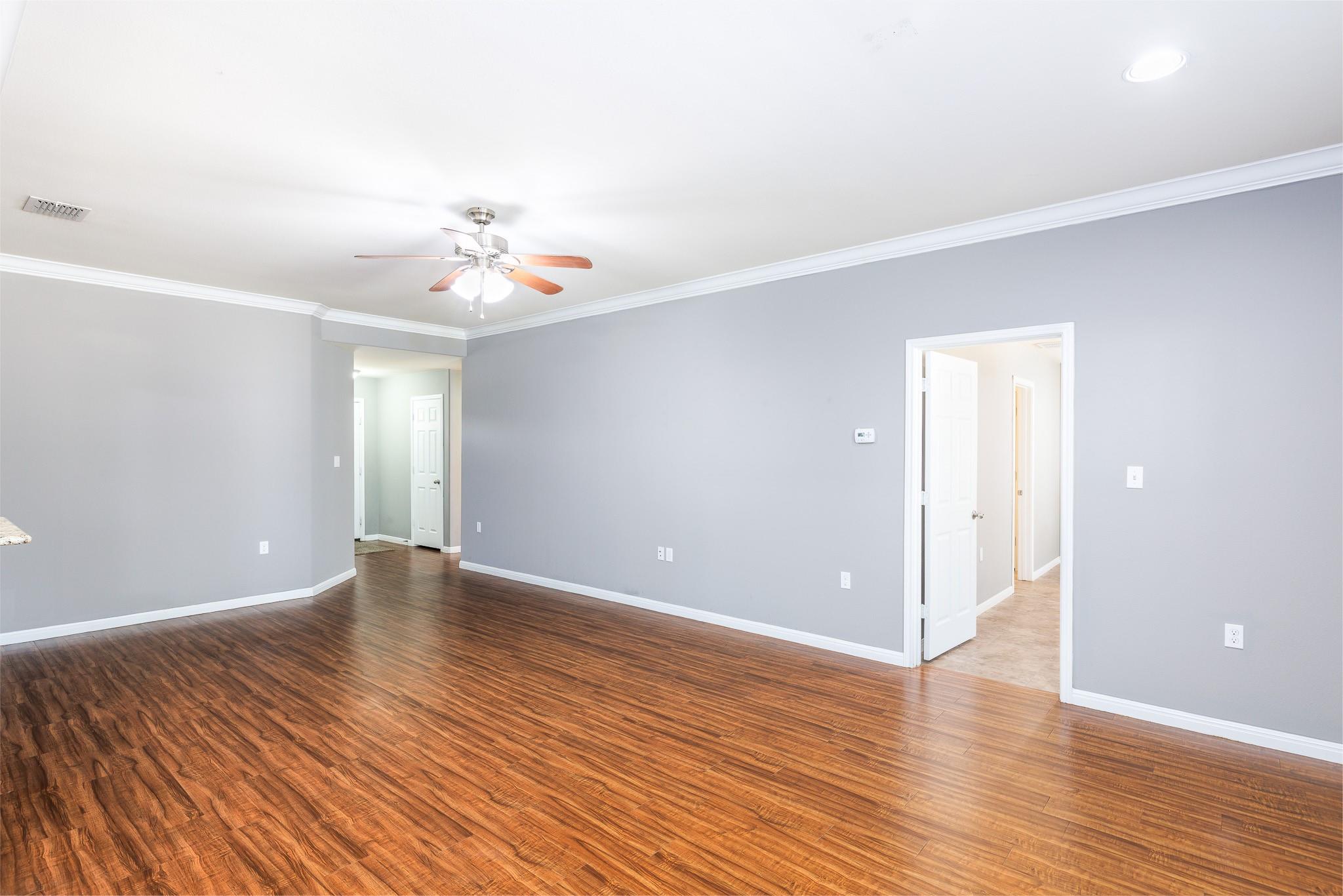 186 Talon DR — photo 4