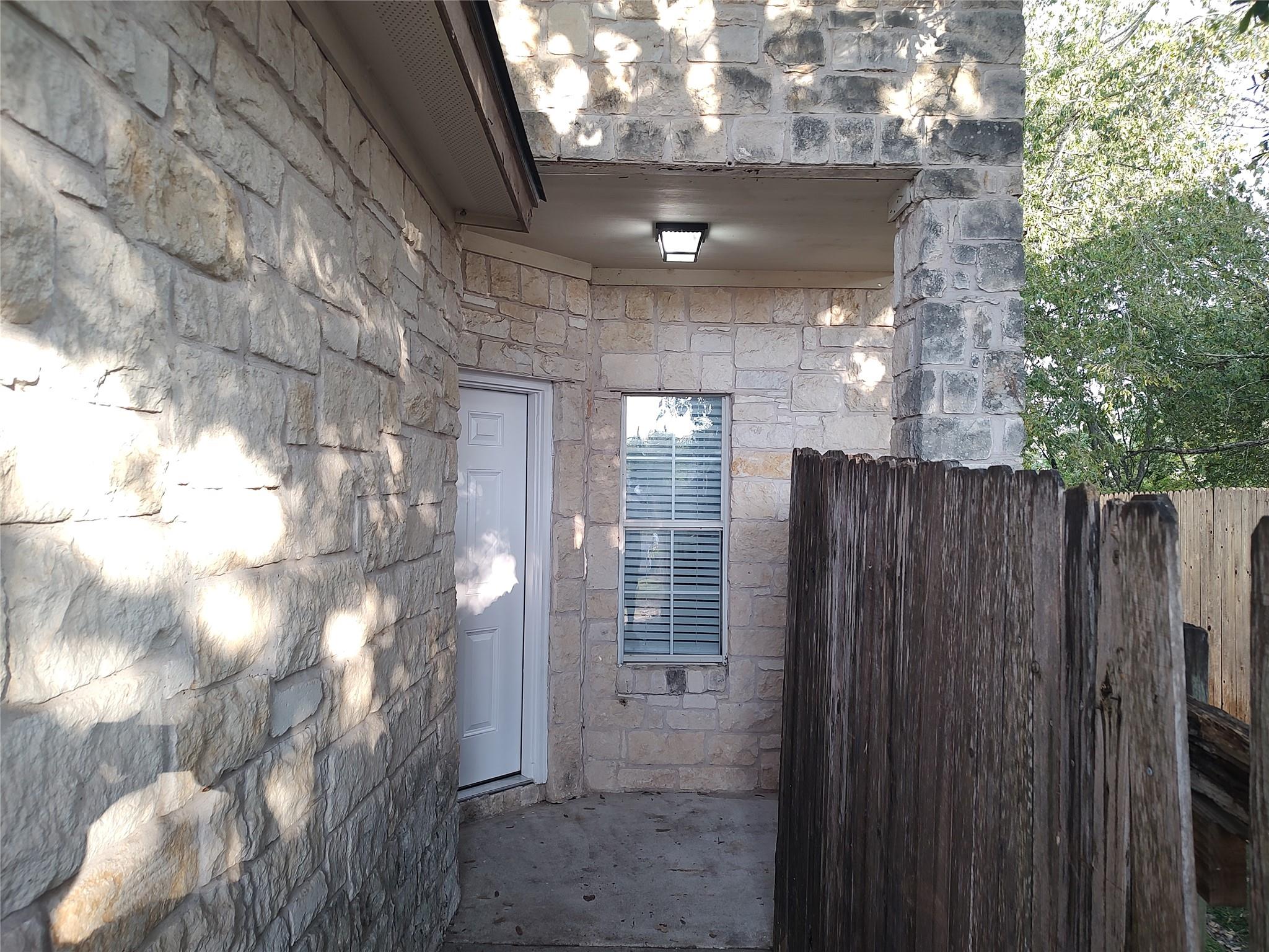 1619 Constantino CIR #B — photo 3