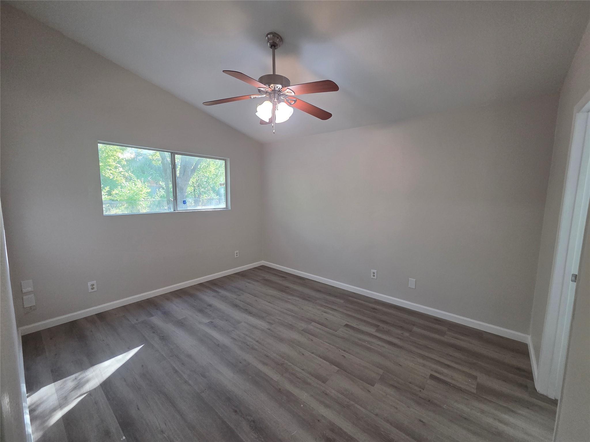 3710 Valley Forge DR — photo 4
