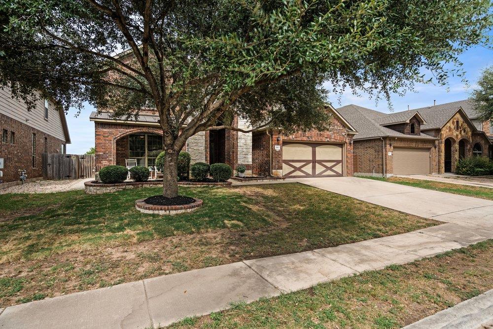 580 Clear Springs HOLW — photo 3