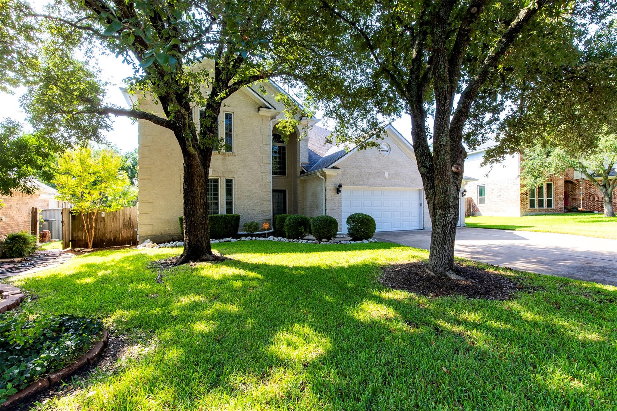 8202 Sunburst PKWY — photo 3