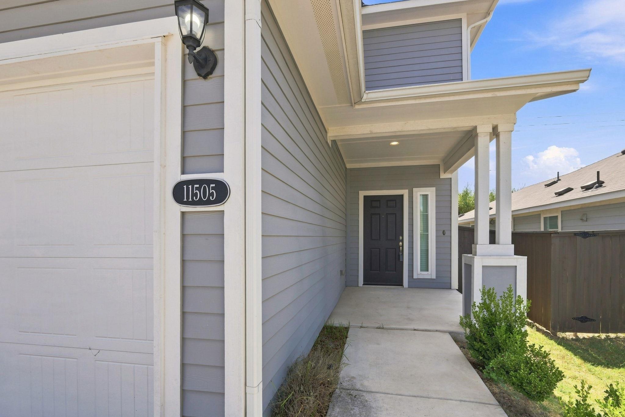 11505 Lago De Garda DR — photo 4