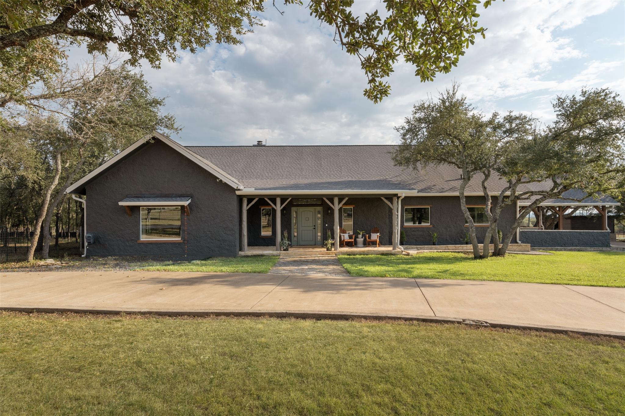 220 Fawn Meadow DR — photo 3