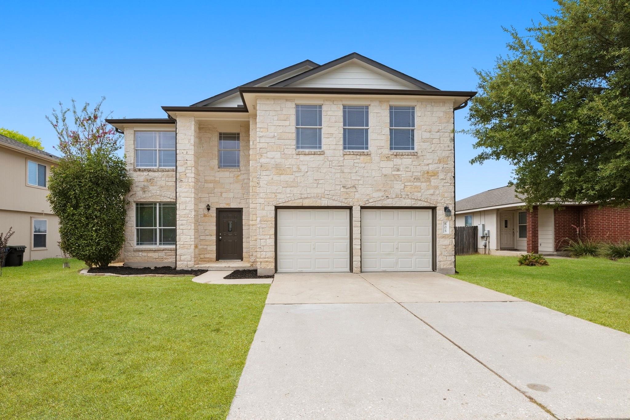 605 Decker DR