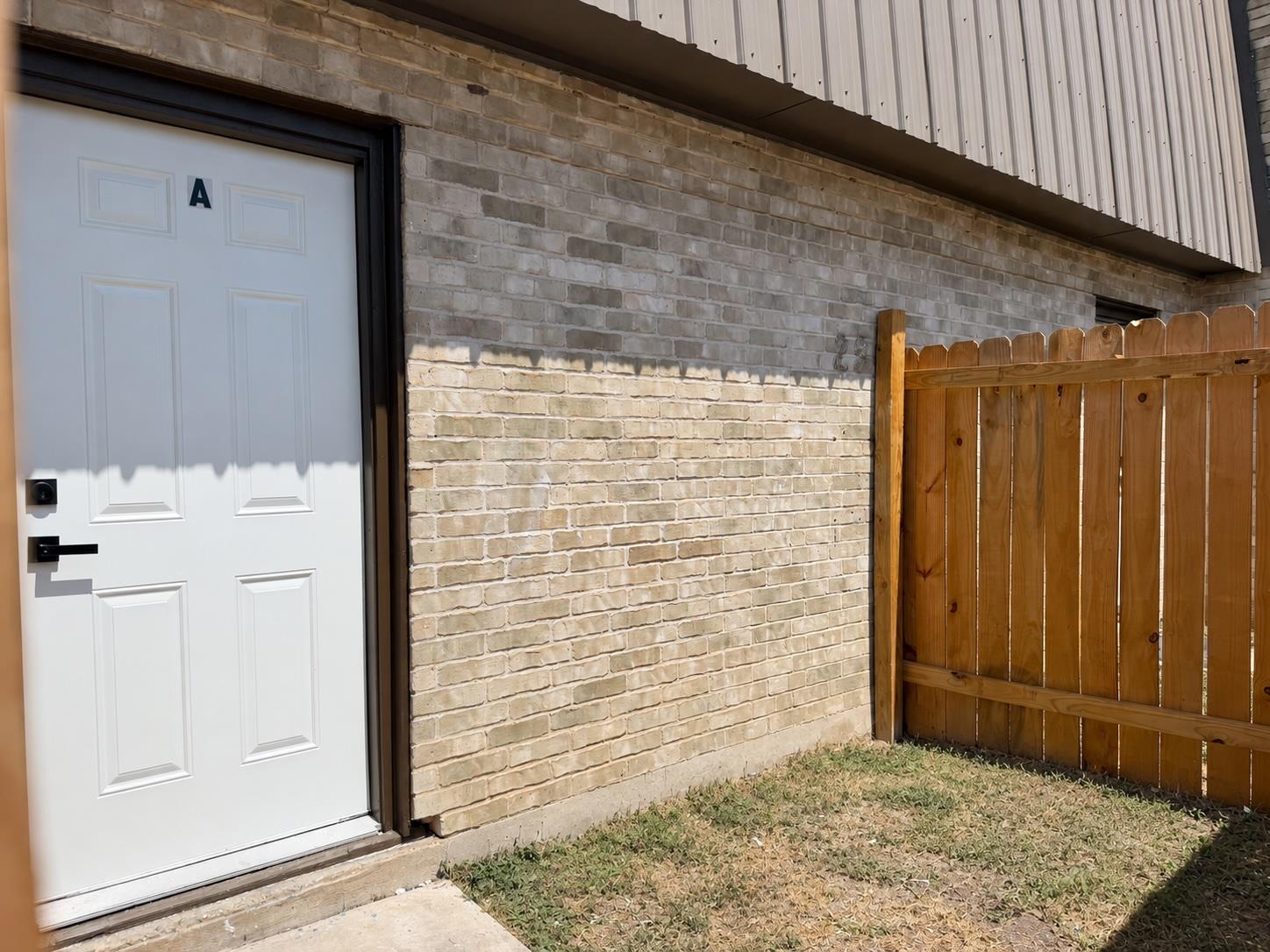 2904 Sweeney LN #B — photo 3