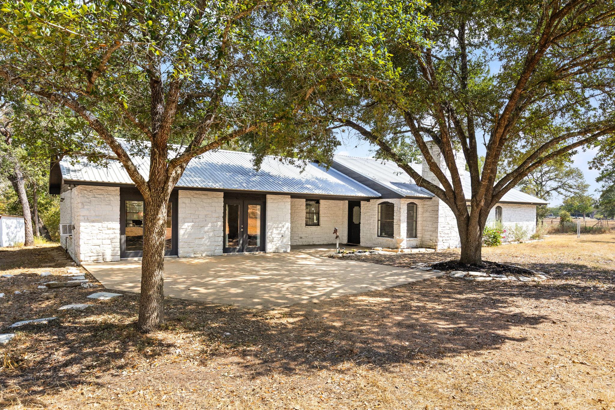 196 Willy RD — photo 3