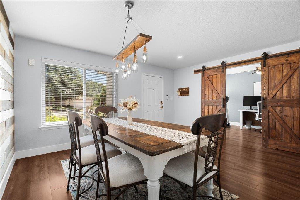 821 Bella Vista CIR — photo 4