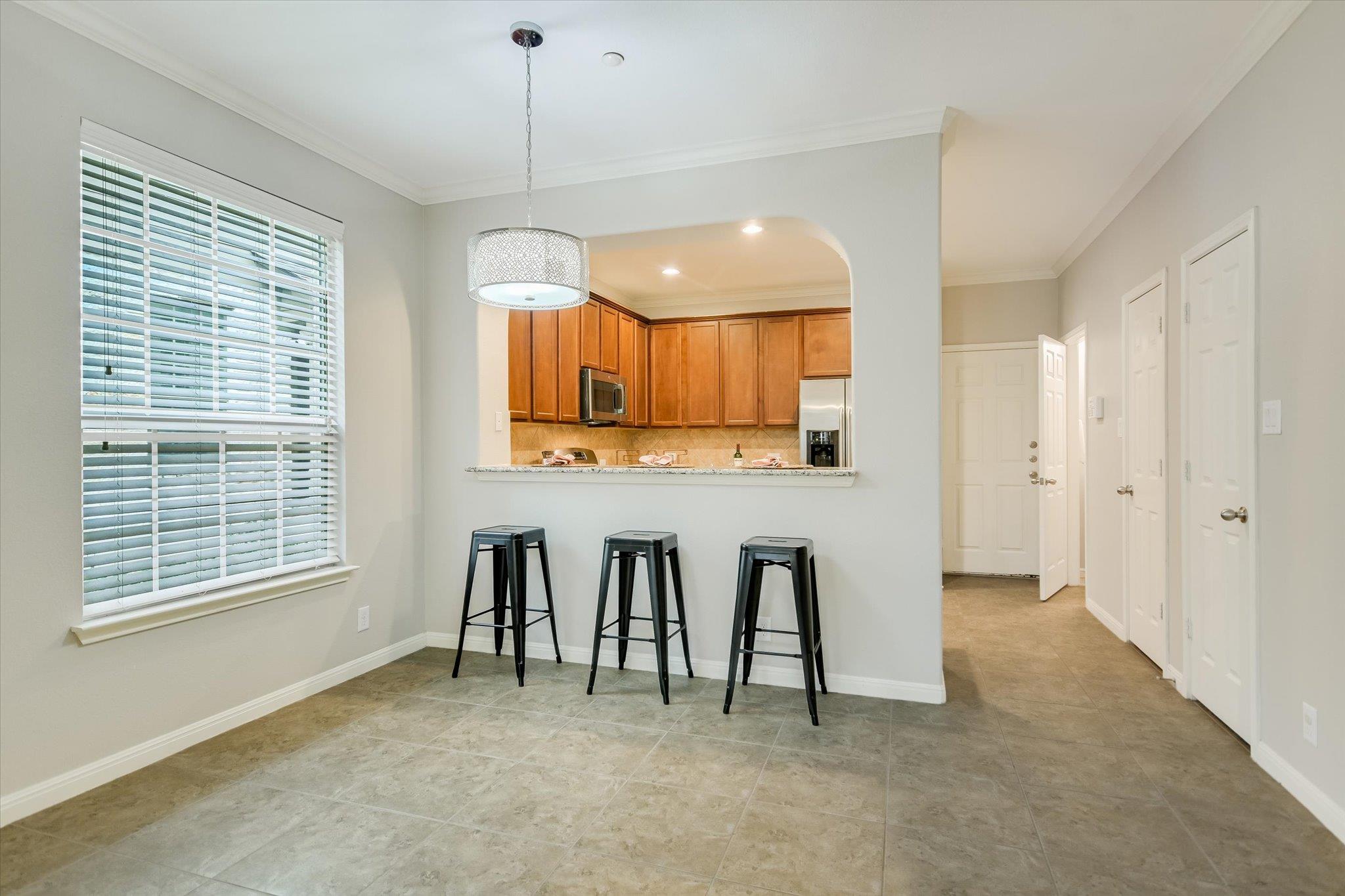 1310 Parmer LN #302 — photo 5