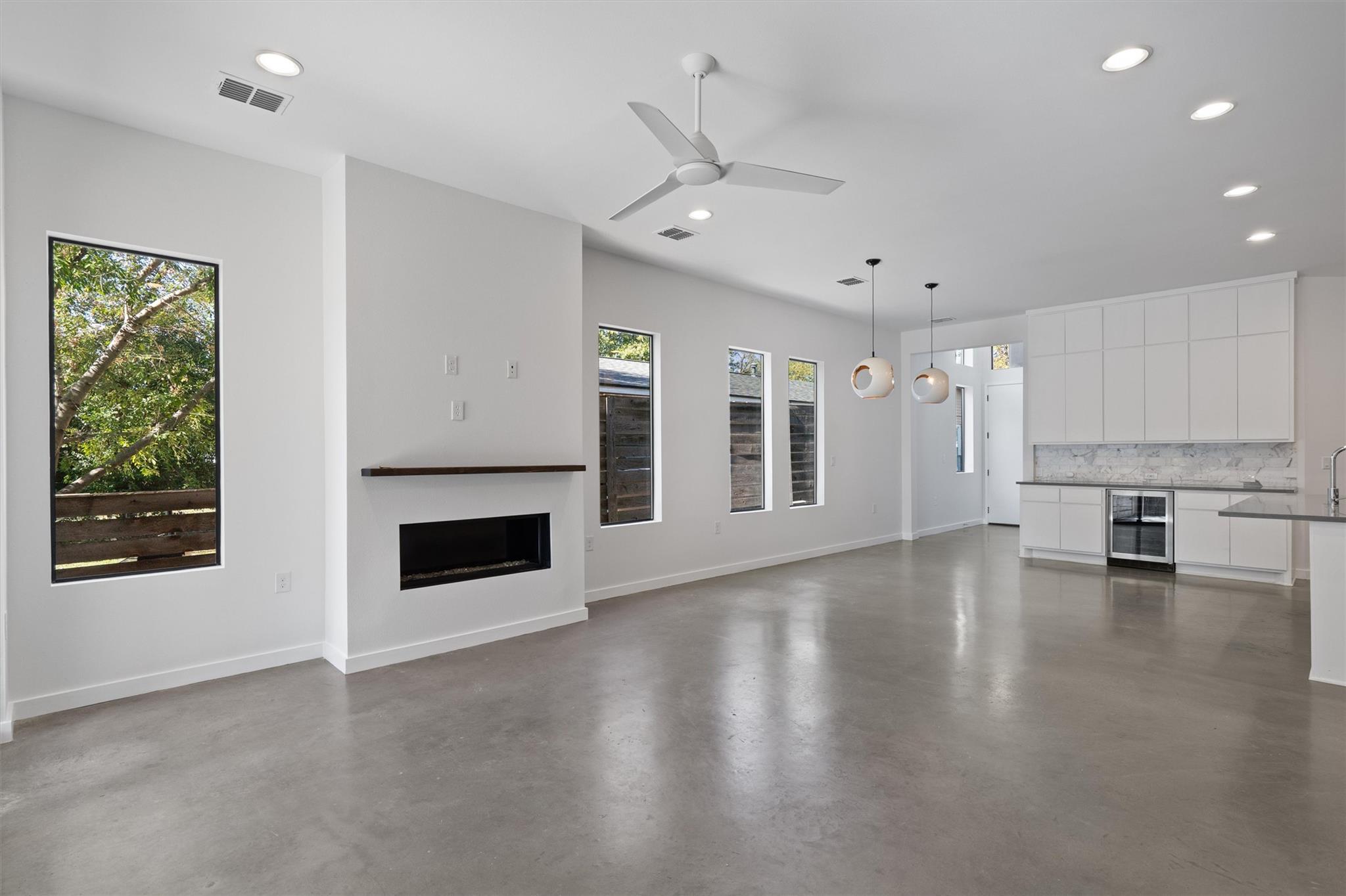 1107 Taulbee LN #B — photo 5