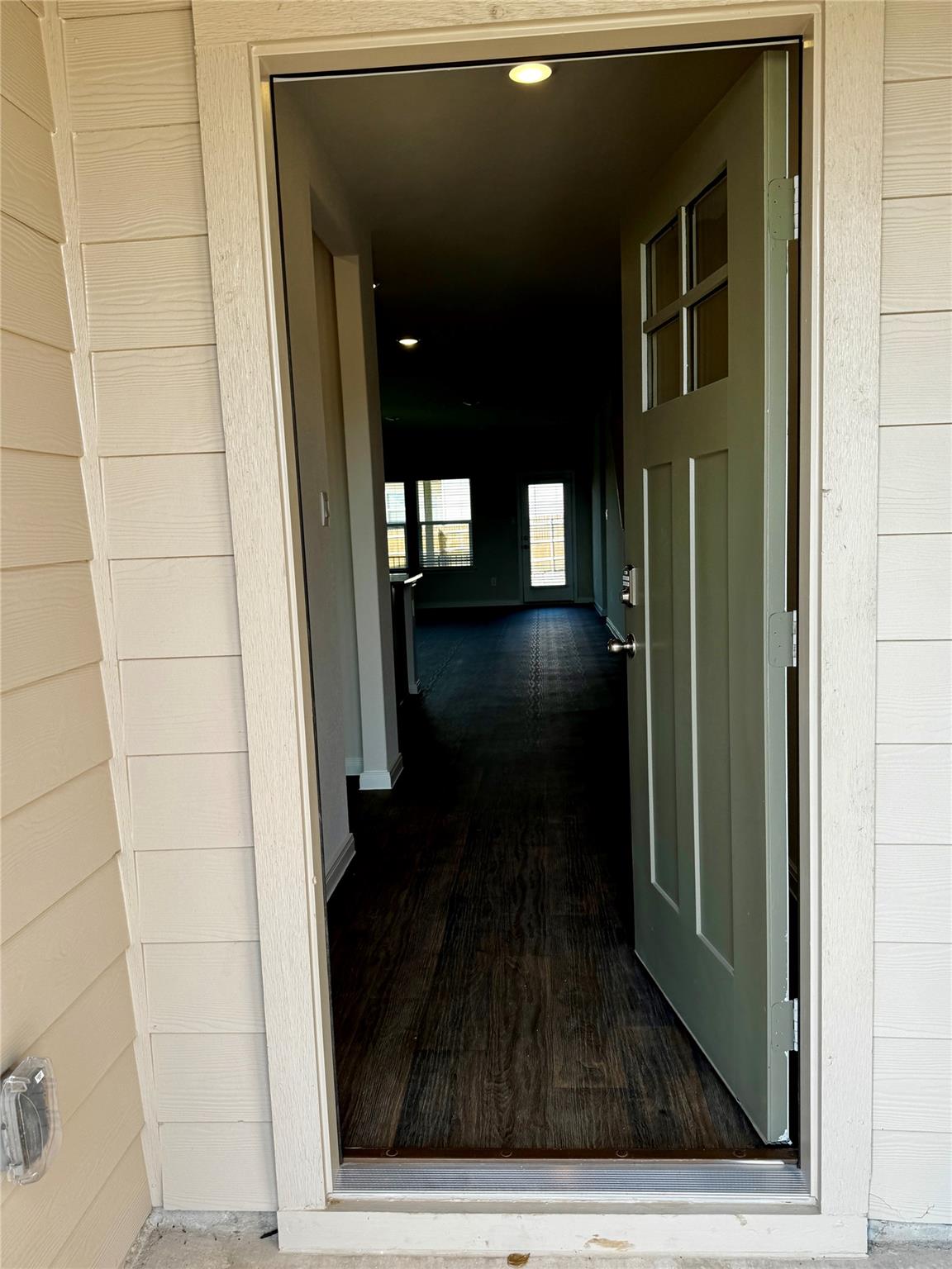 115 Bethpage DR — photo 3