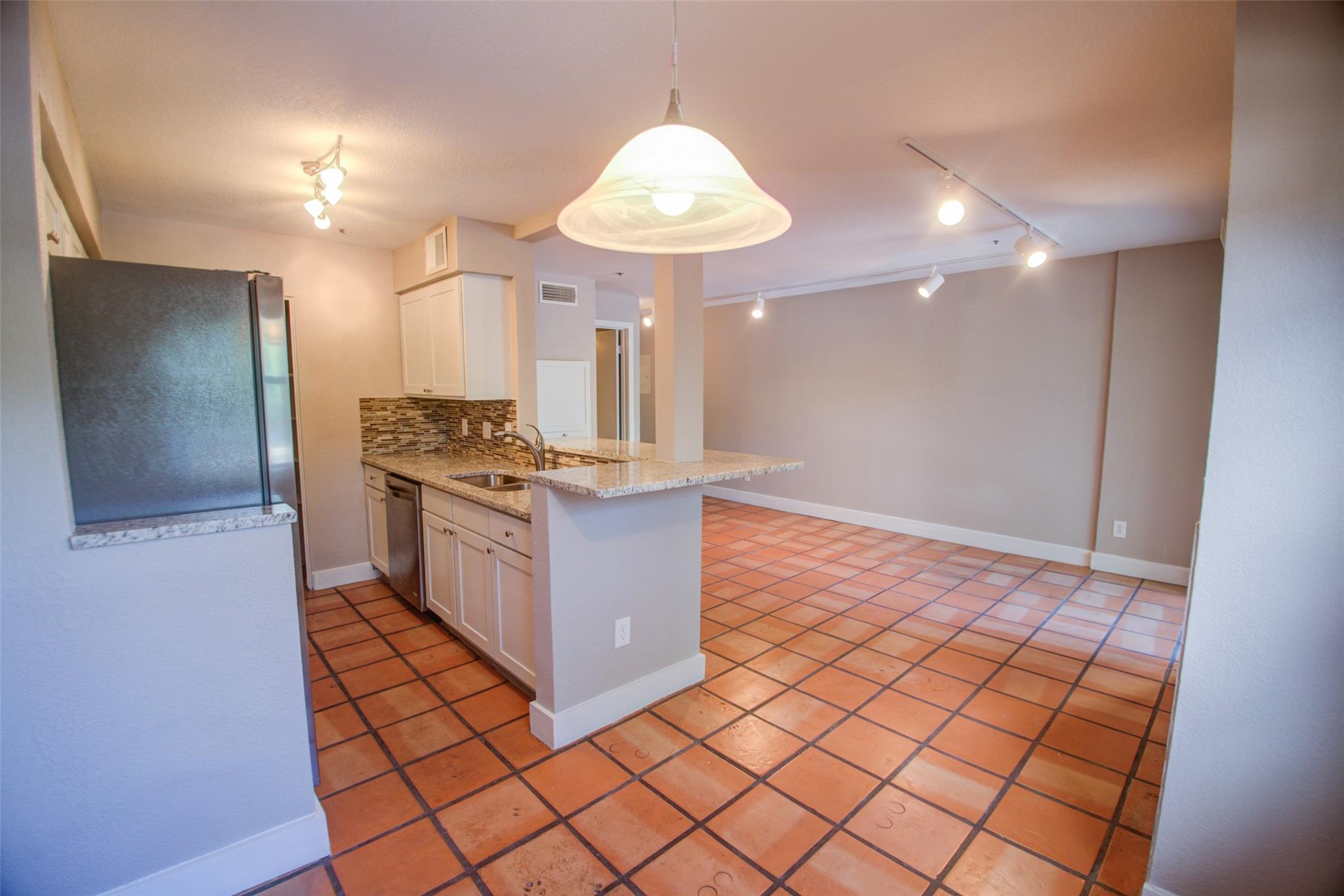 1306 Norwalk LN #206 — photo 3