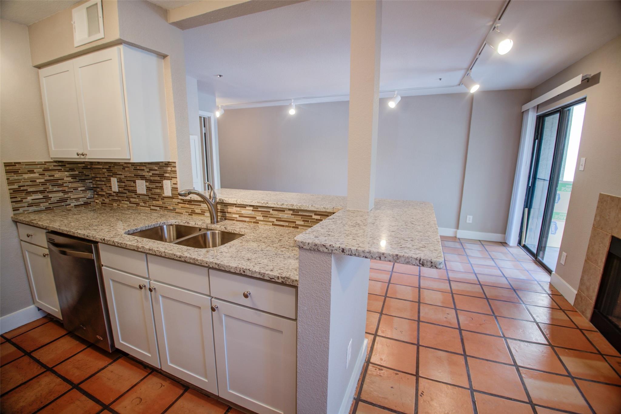 1306 Norwalk LN #206 — photo 5