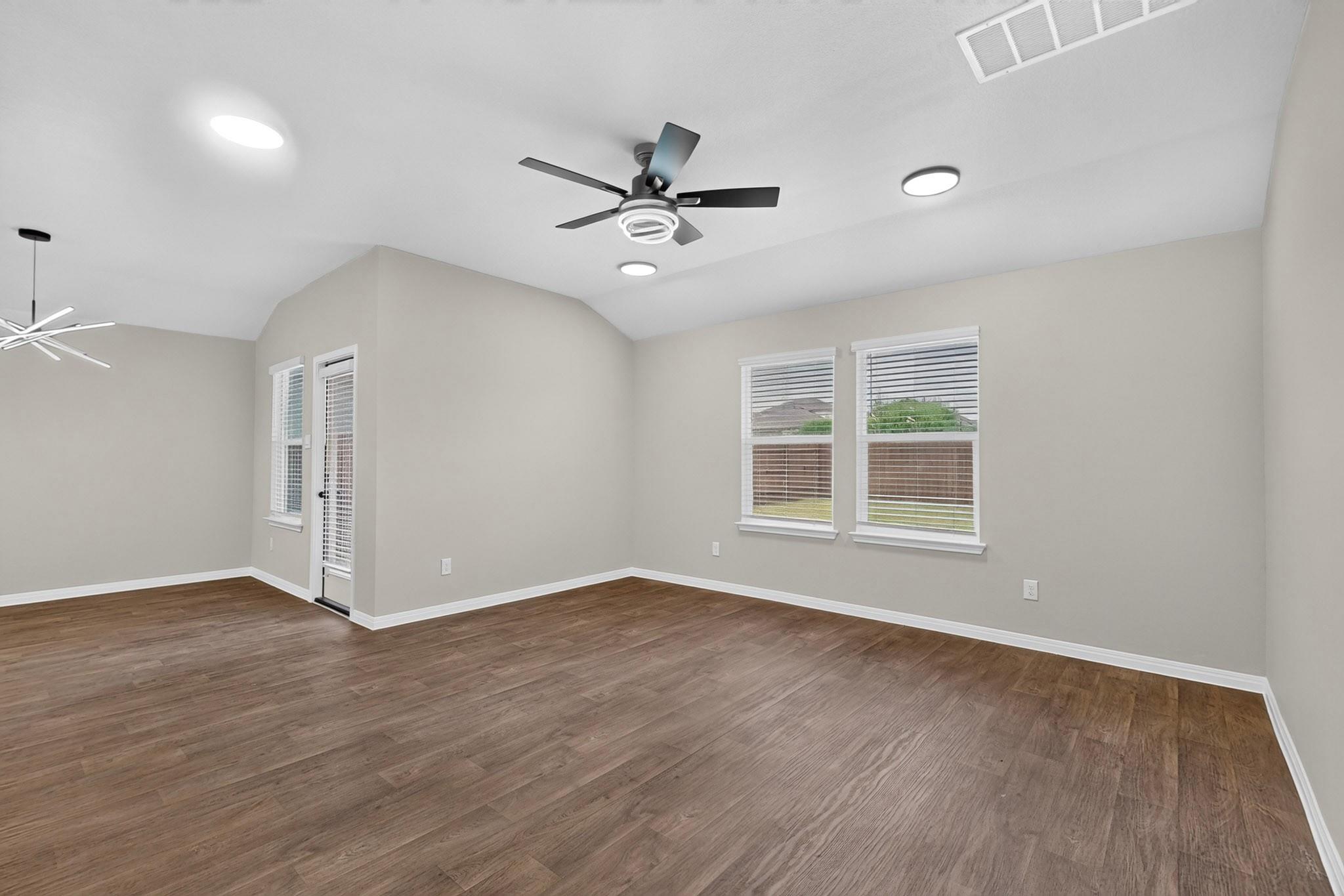 315 Gladiola LOOP — photo 5