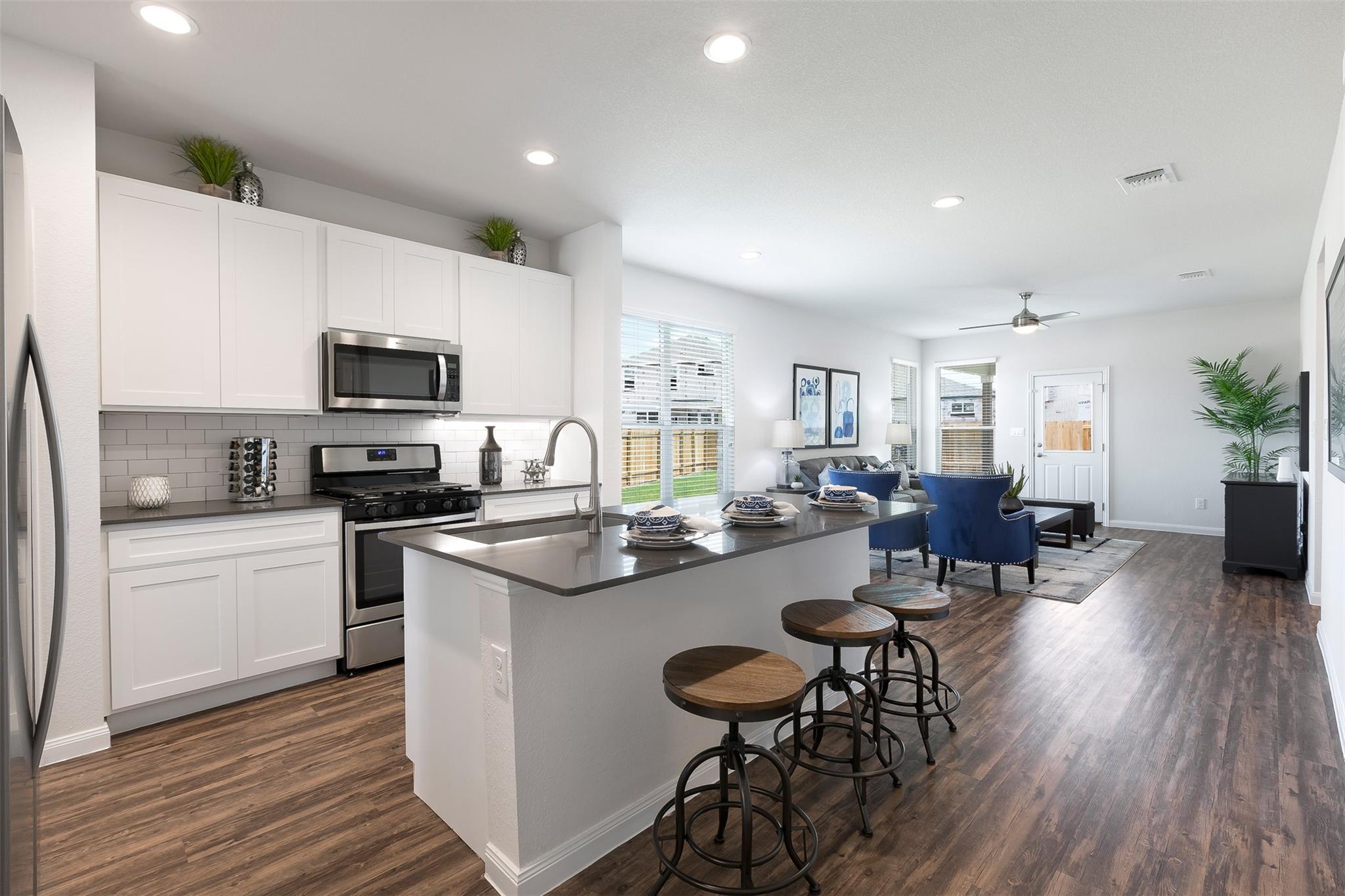 225 San Gabriel River RD — photo 3