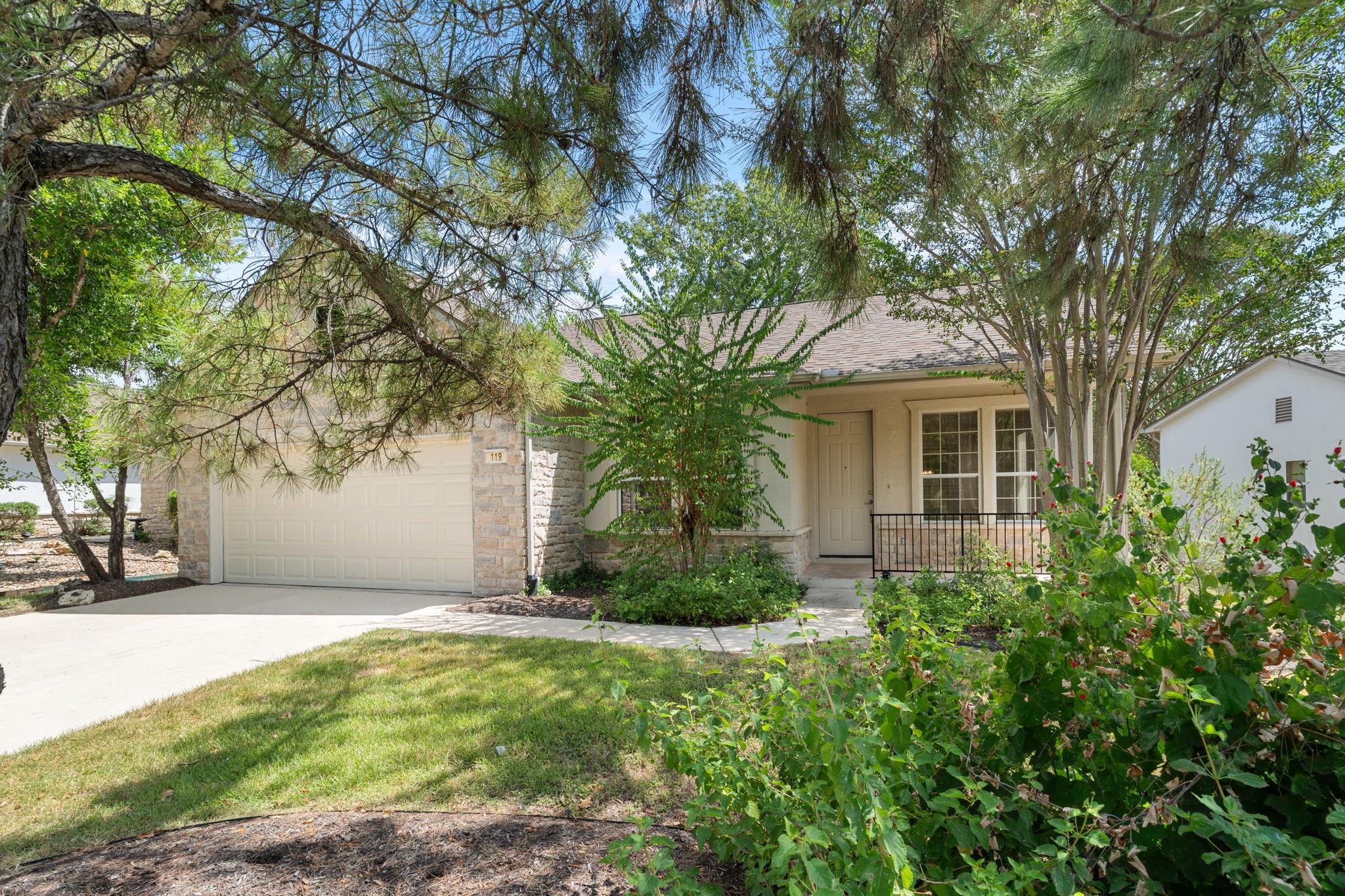 119 Verbena DR — photo 3