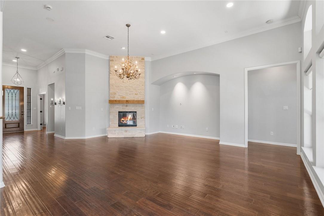 4705 Mont Blanc DR — photo 5