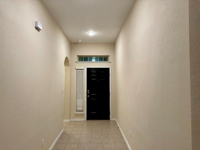 712 Manzano LN — photo 3