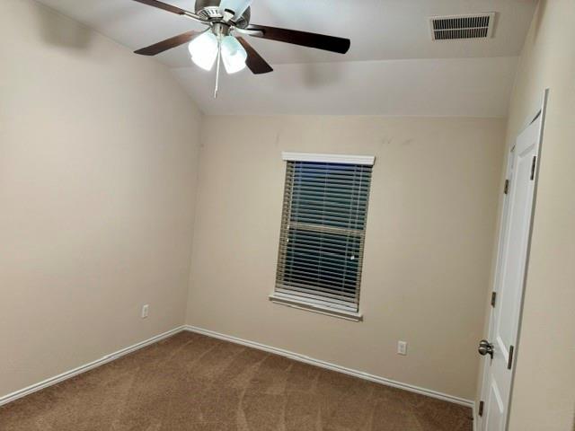 712 Manzano LN — photo 4