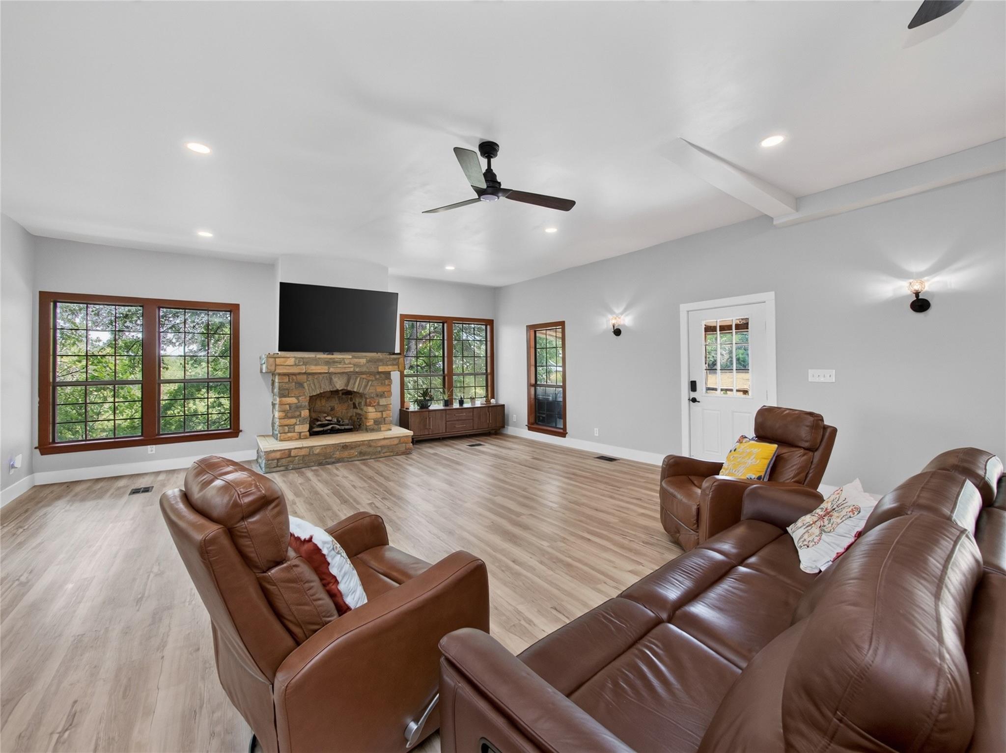 205 River RD — photo 5