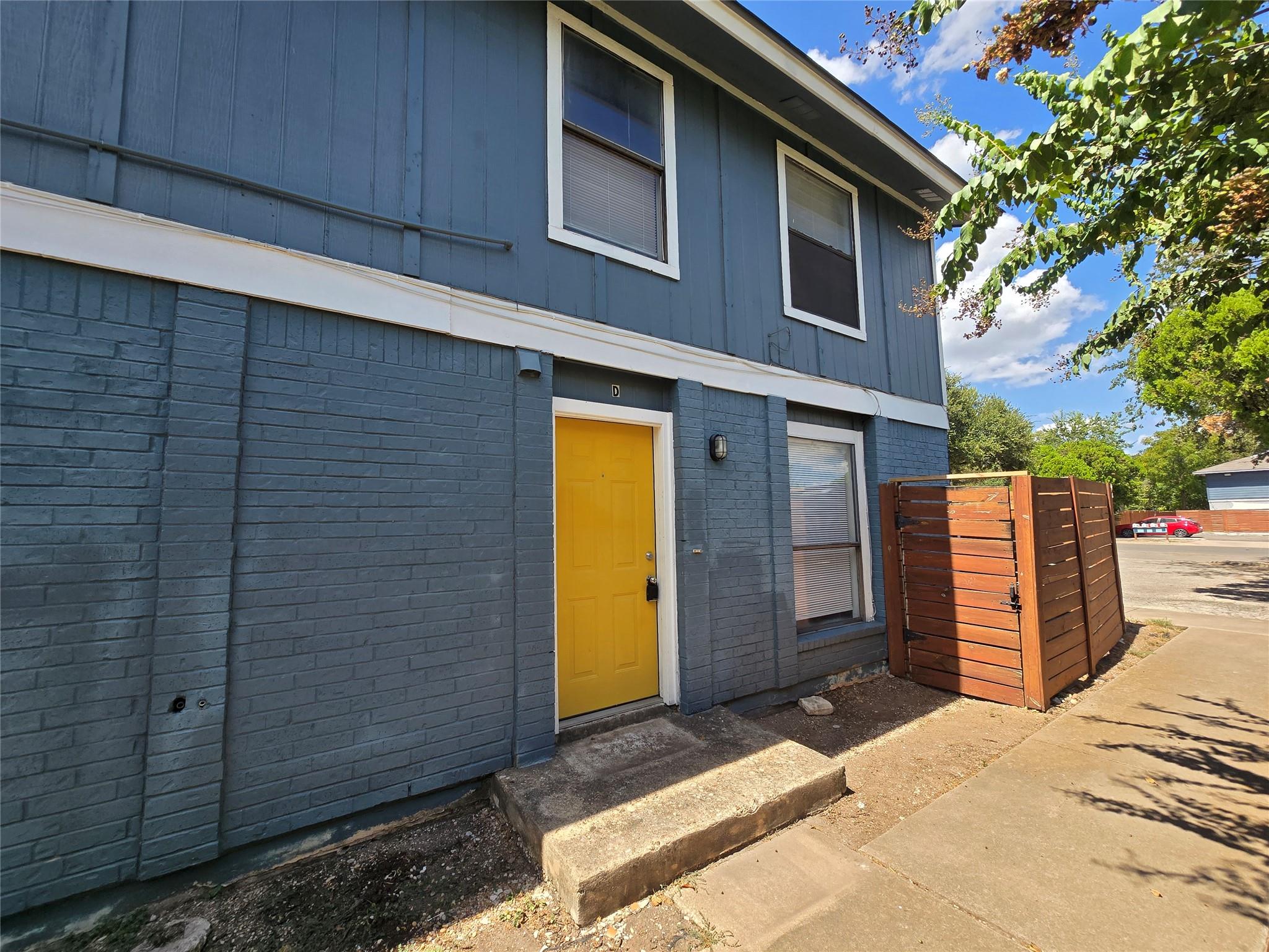 1309 Southport DR #D — photo 3
