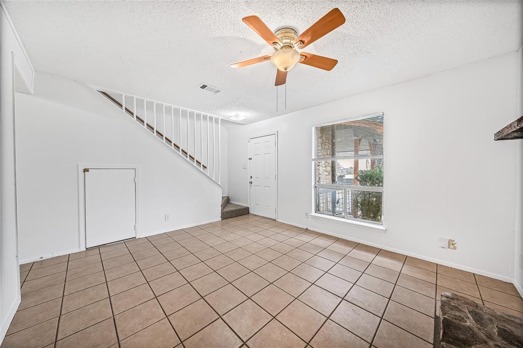 1601 Taylor Gaines St #A — photo 3
