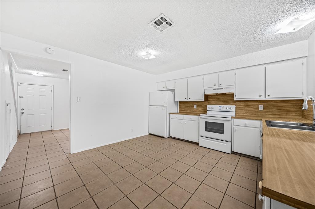 1601 Taylor Gaines St #A — photo 4