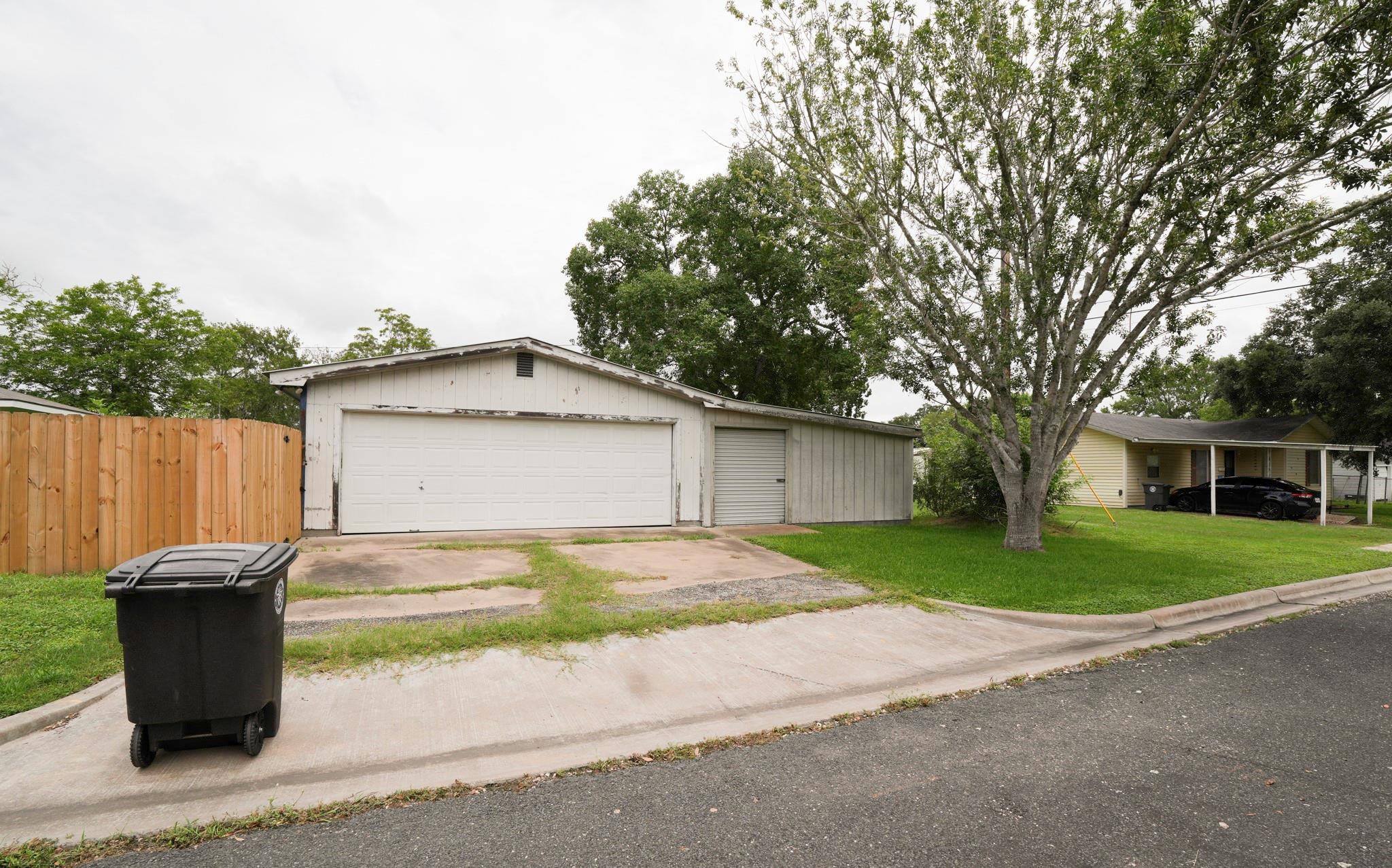 Undisclosed address — photo 4