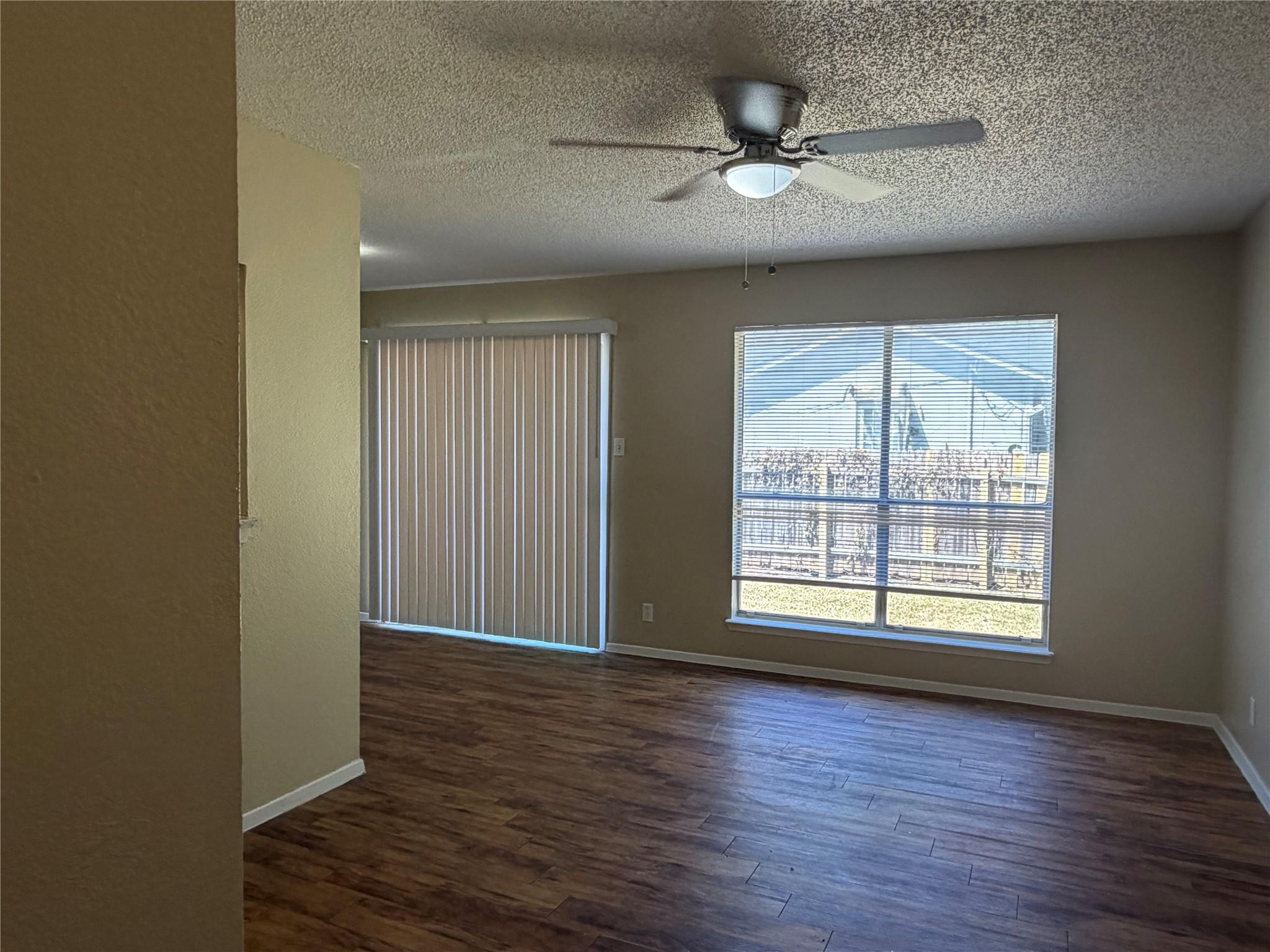1004 Ridgemont ST — photo 3