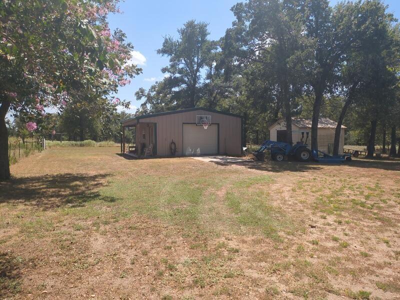 10905 fm 1915 fm1915 Highway — photo 5