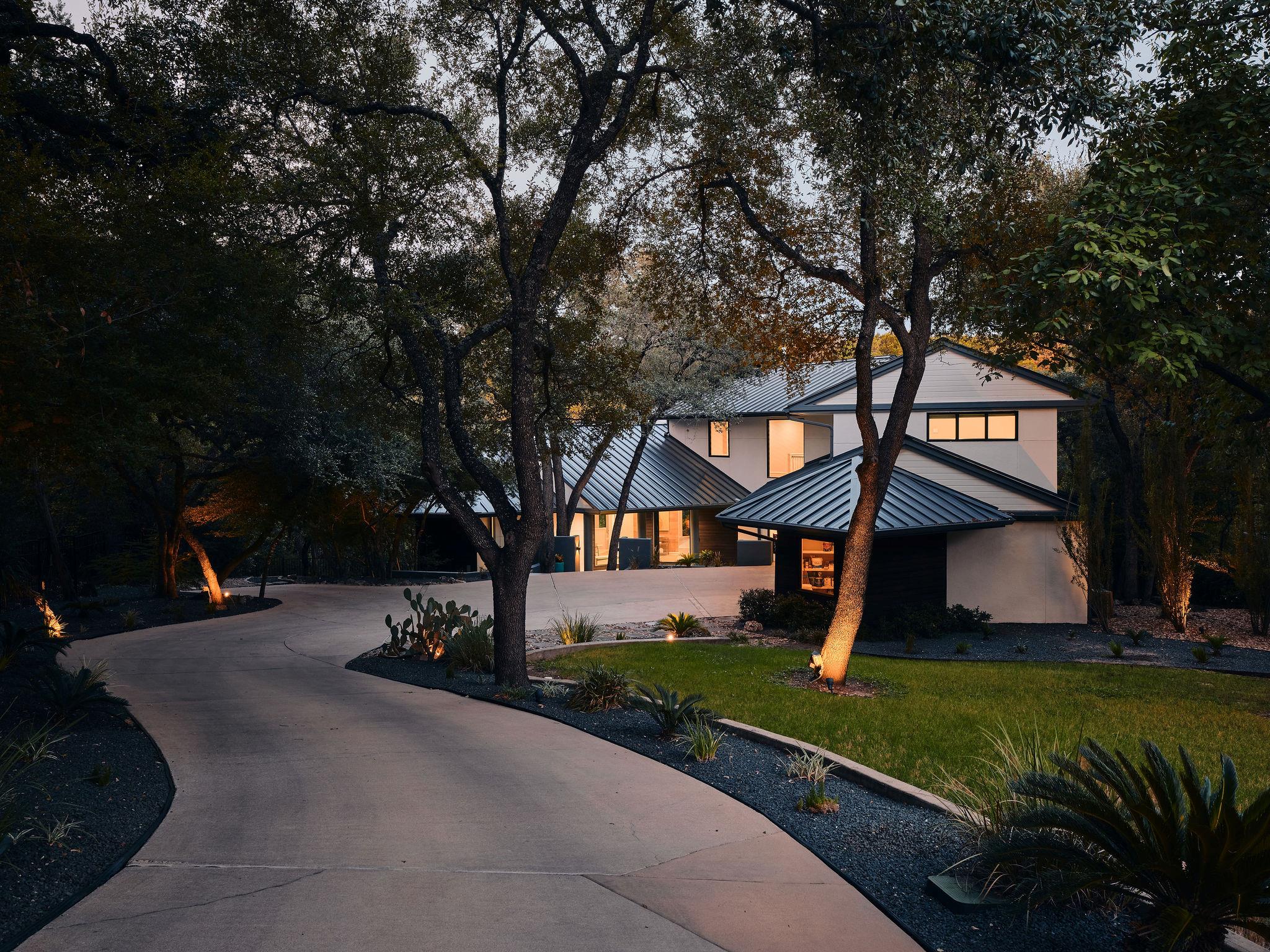 3200 Three Rivers DR — photo 3