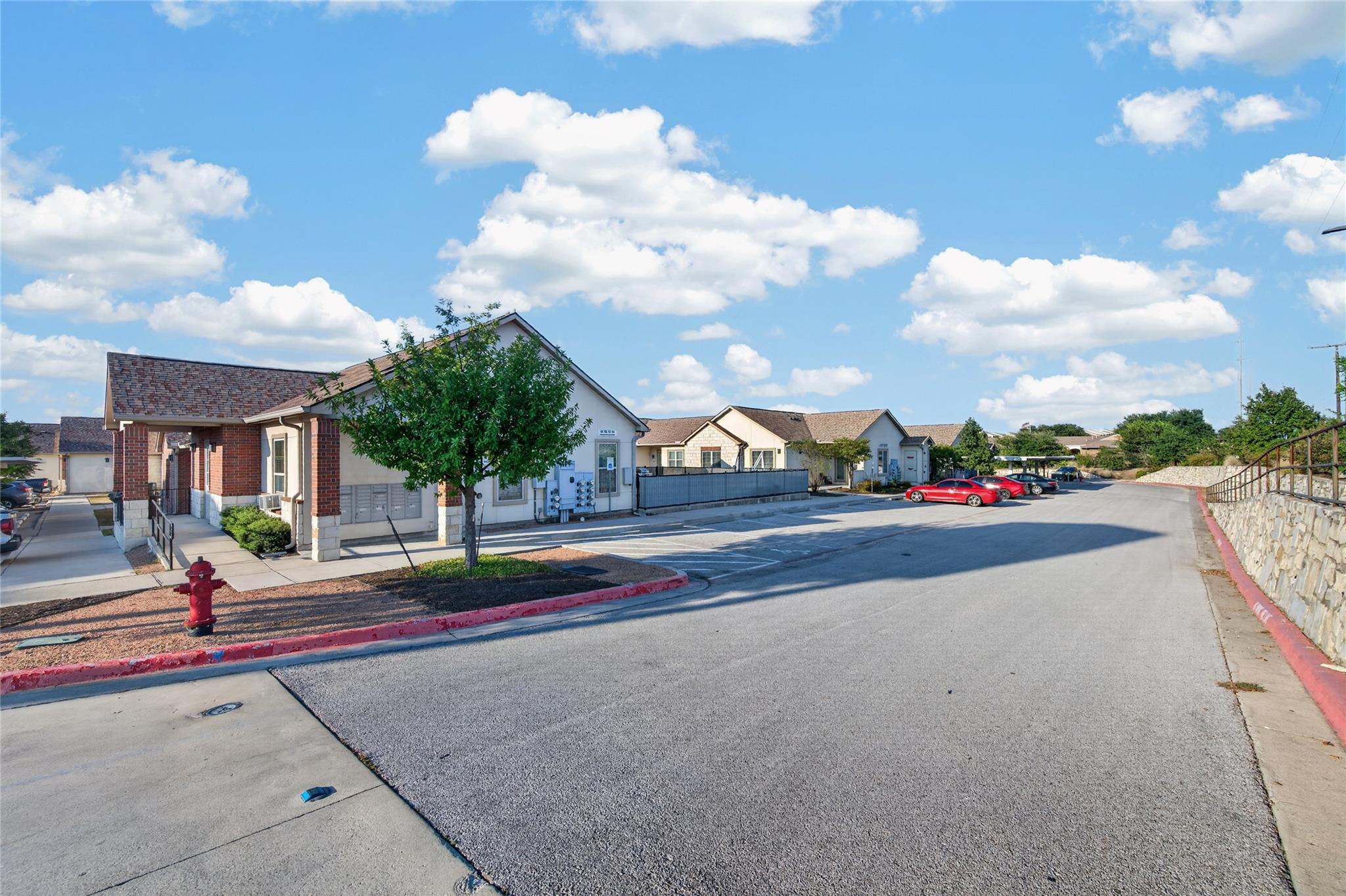 2400 Louis Henna BLVD #209 — photo 4