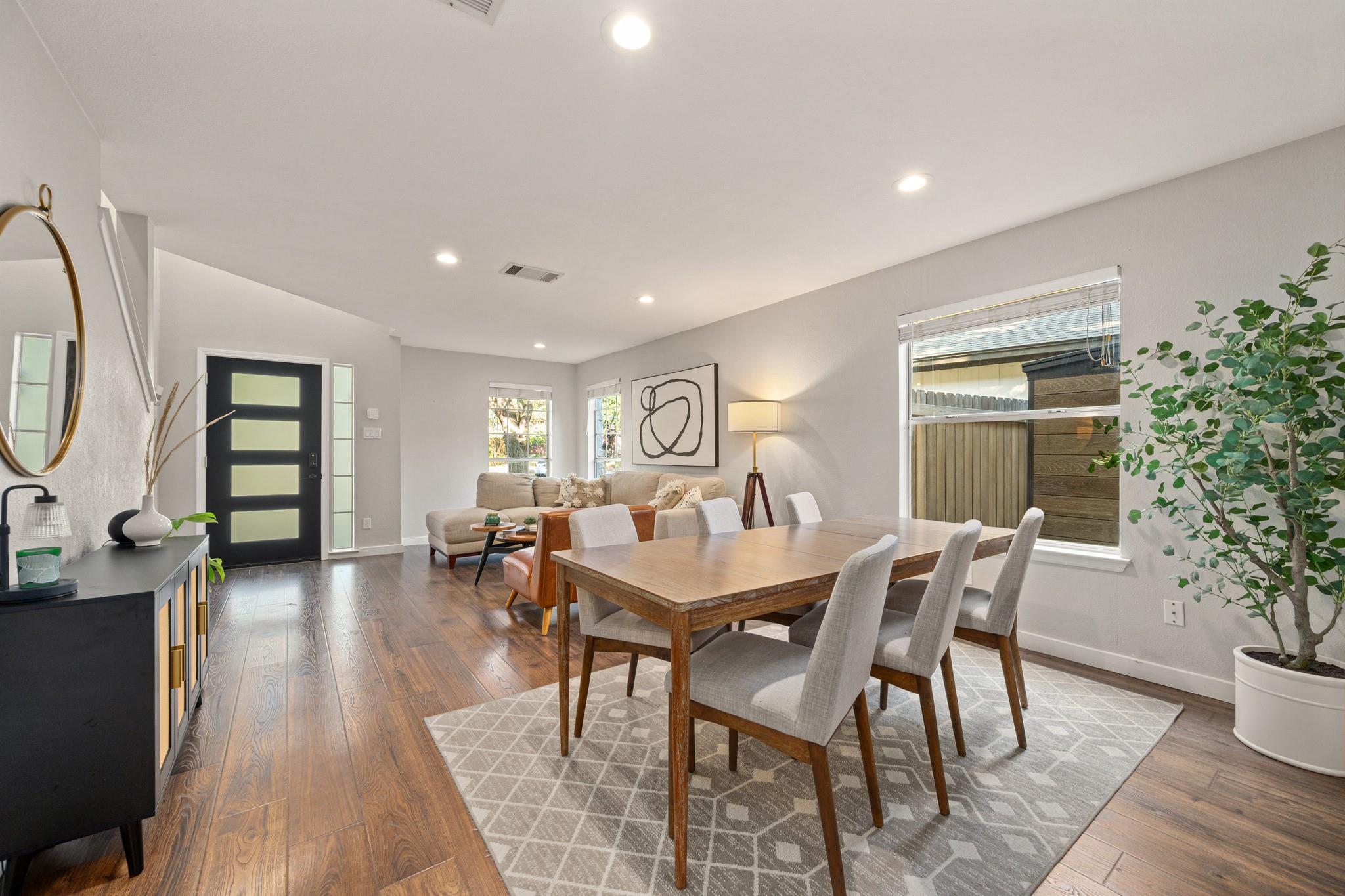 2311 Shields DR — photo 3