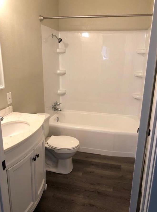 718 Hogan DR — photo 4