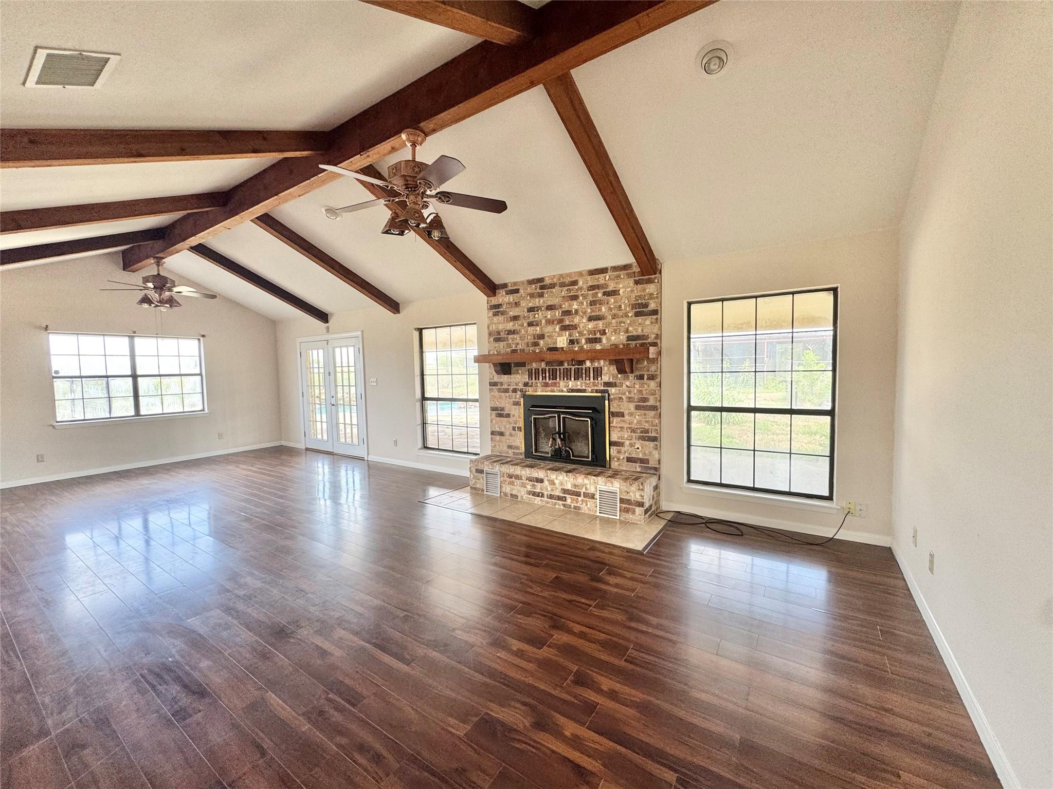 18512 Carlson LN — photo 3
