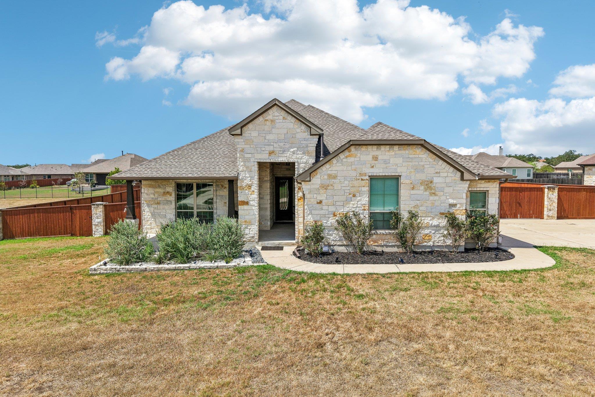 285 Chisholm TRL