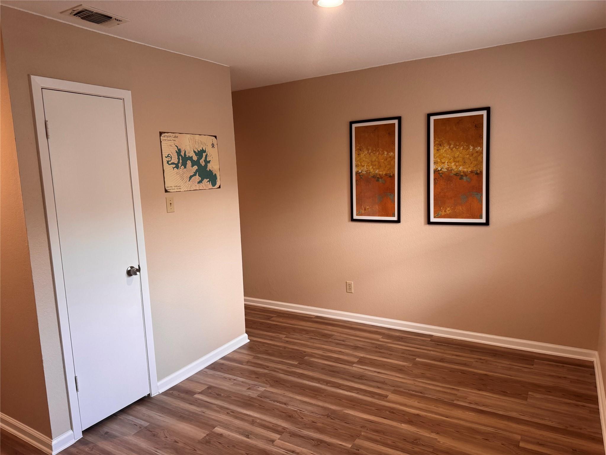 1256 Cougar DR #6 — photo 5