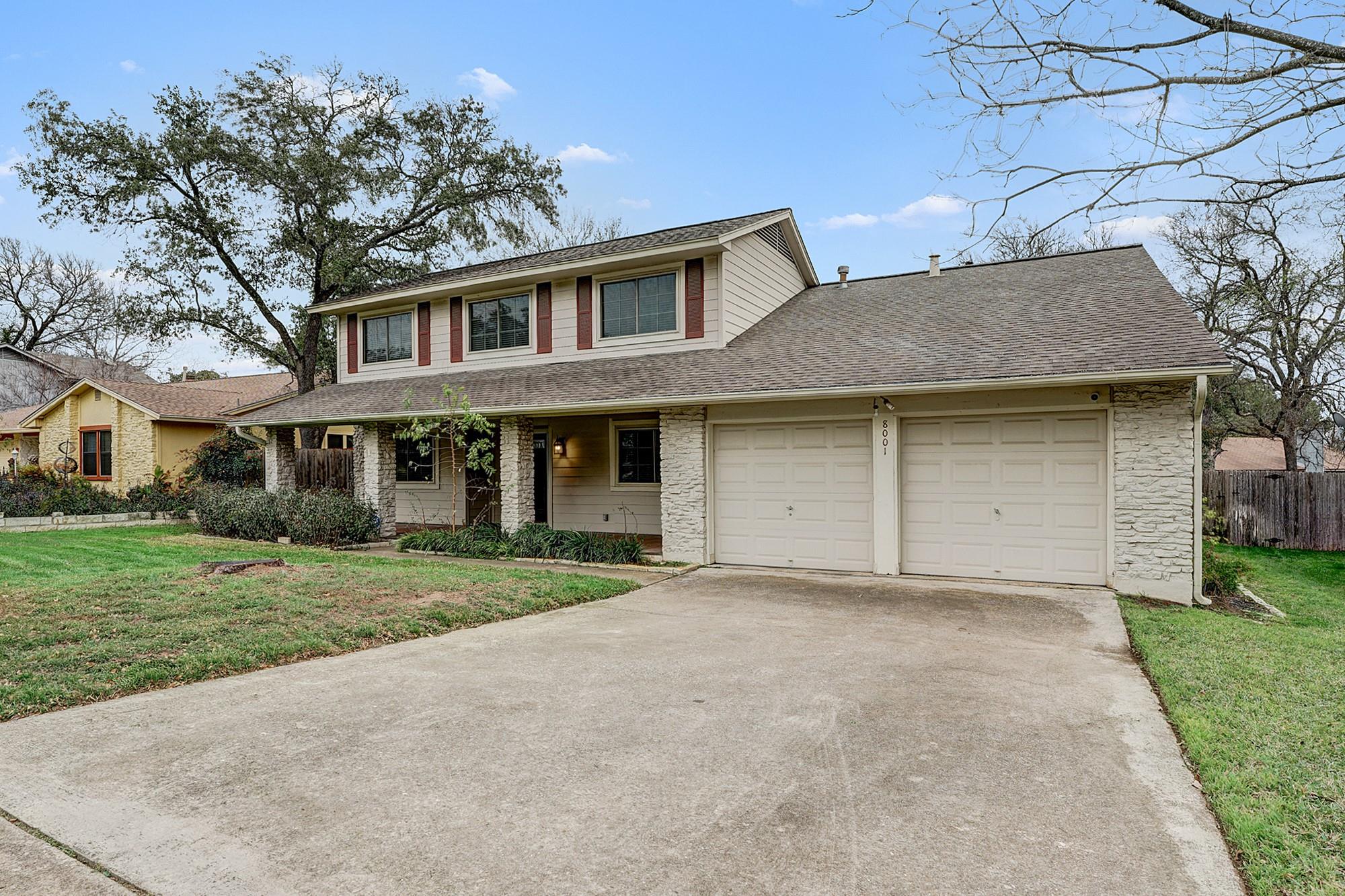 8001 Manassas DR — photo 3