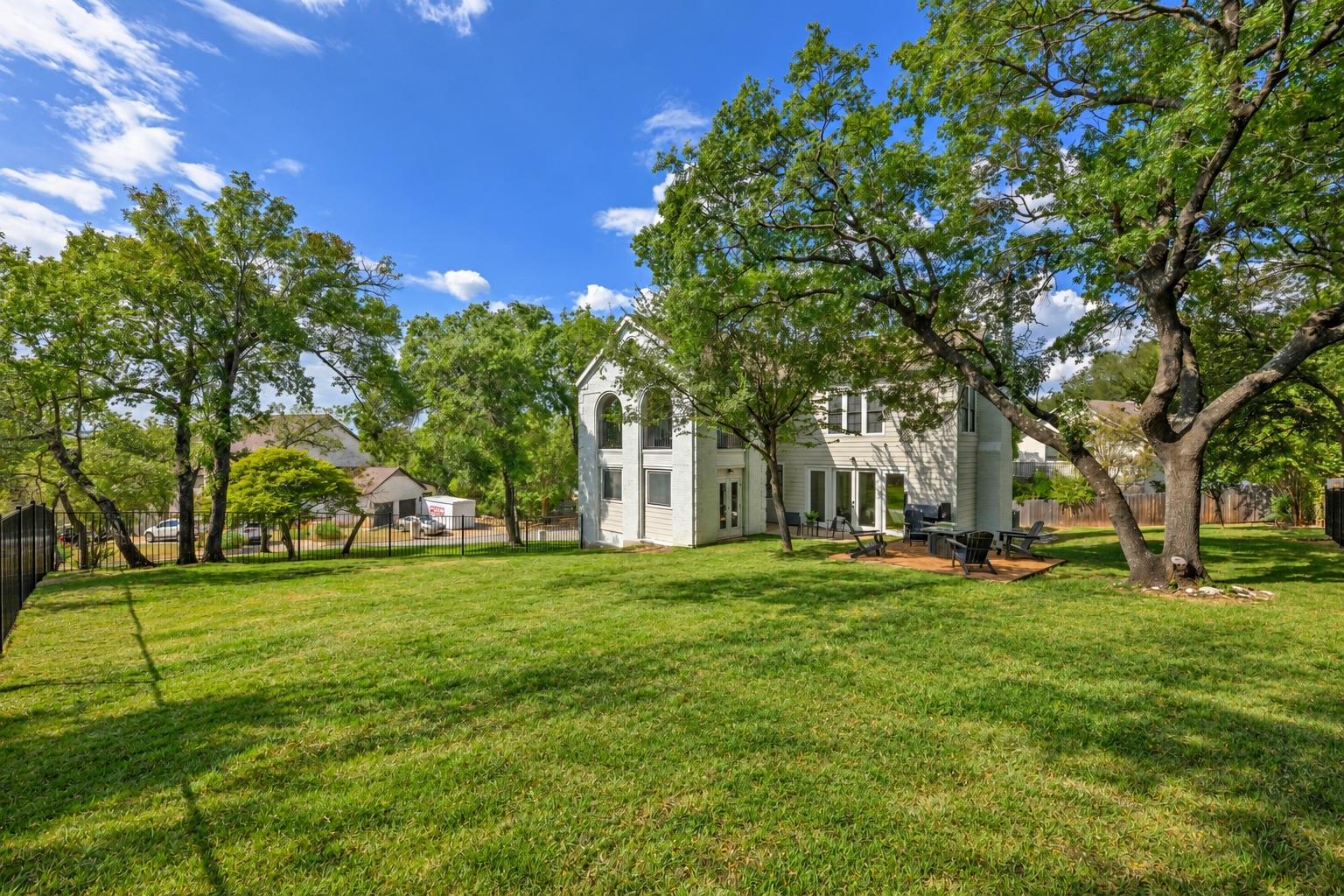 1603 Falcon Ledge DR — photo 4