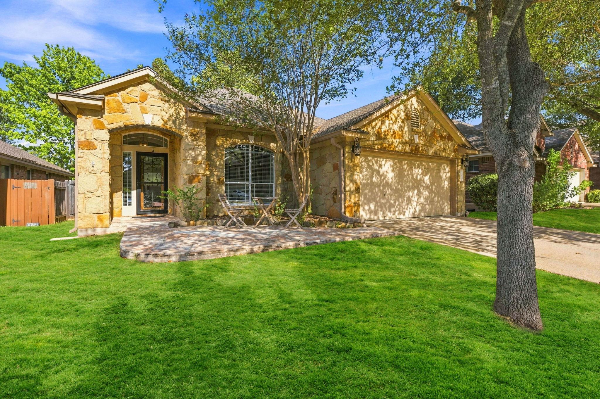10416 Big Thicket DR