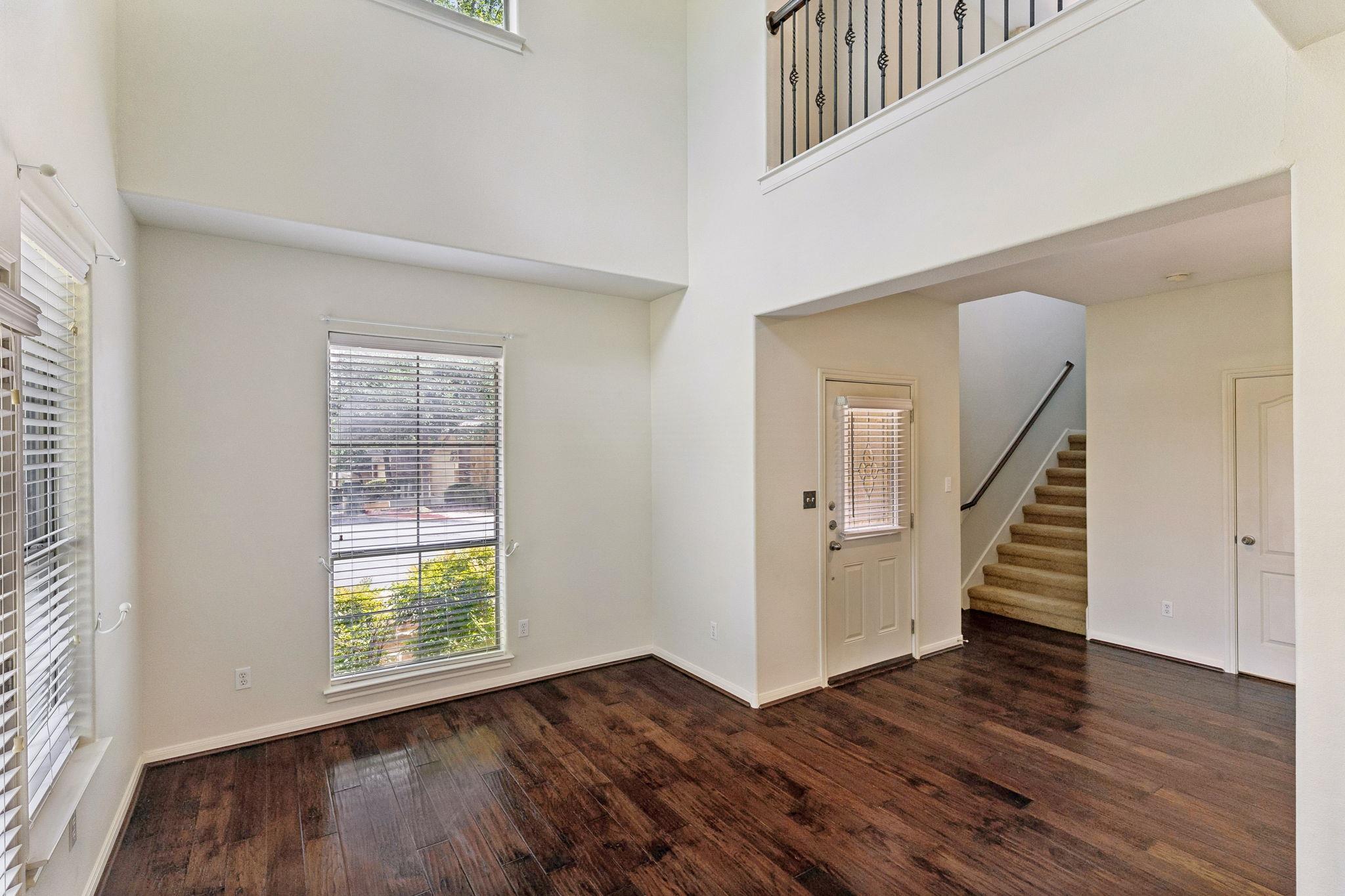 11400 Parmer LN #14 — photo 5