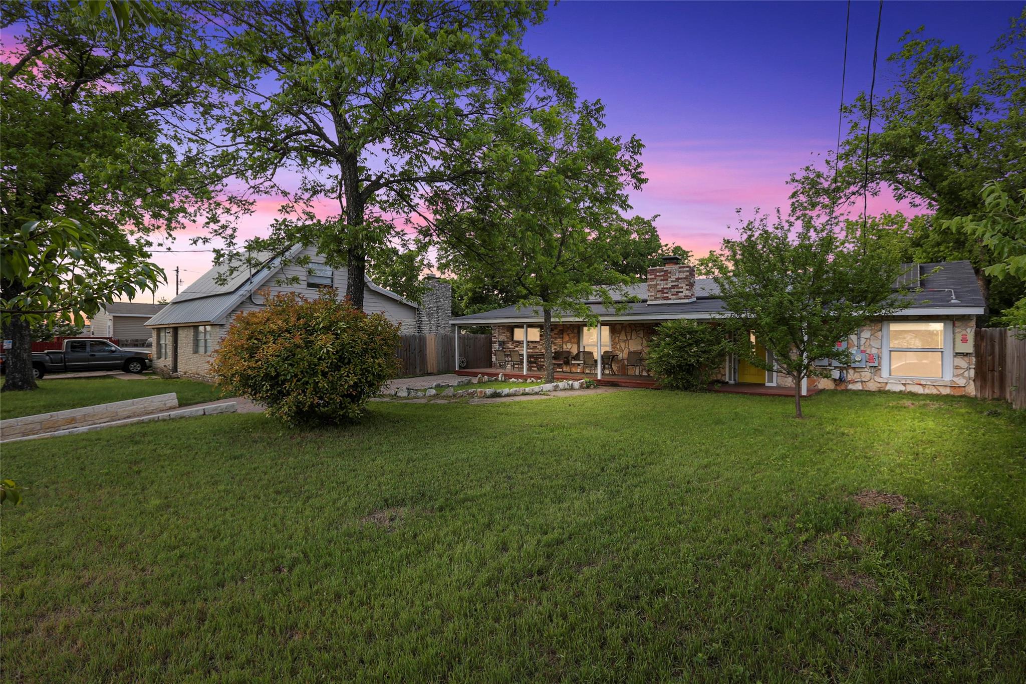 602 Grady DR — photo 3