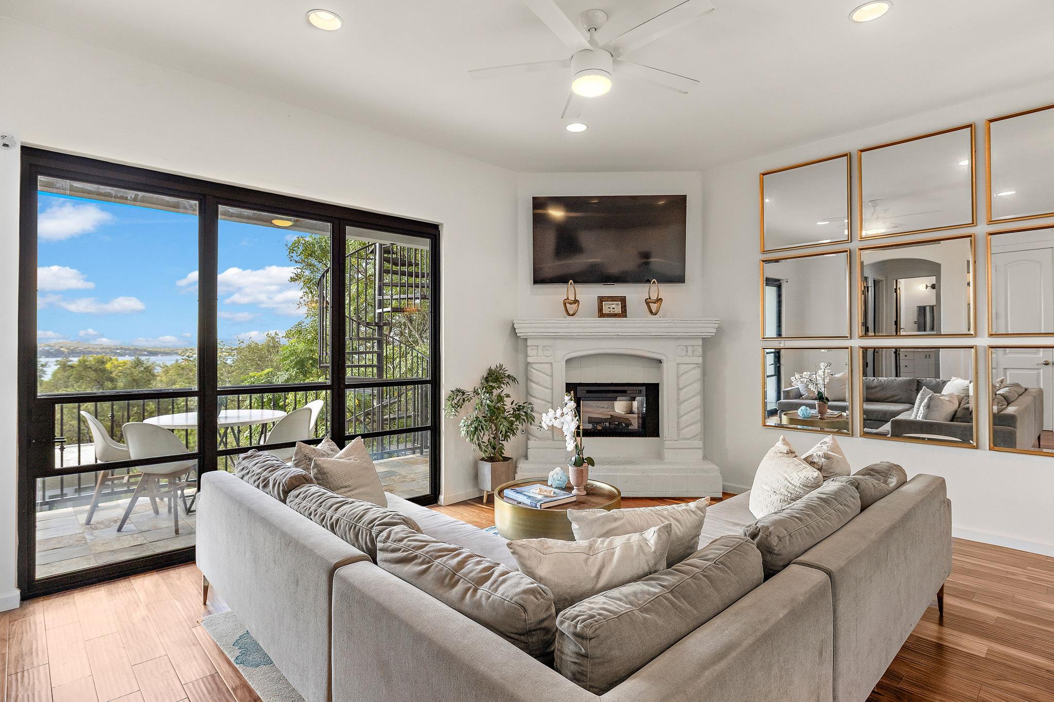 13803 Lakeview DR — photo 3