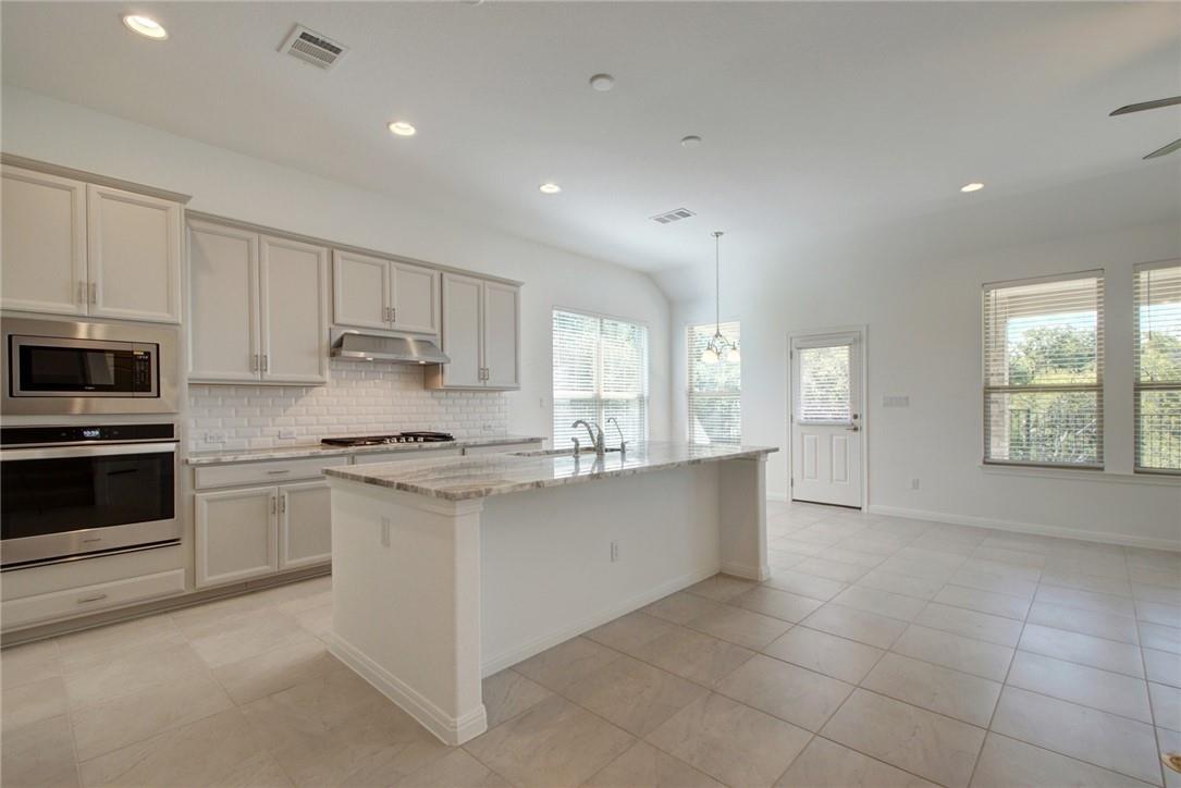 113 Meadow Wood CV — photo 5
