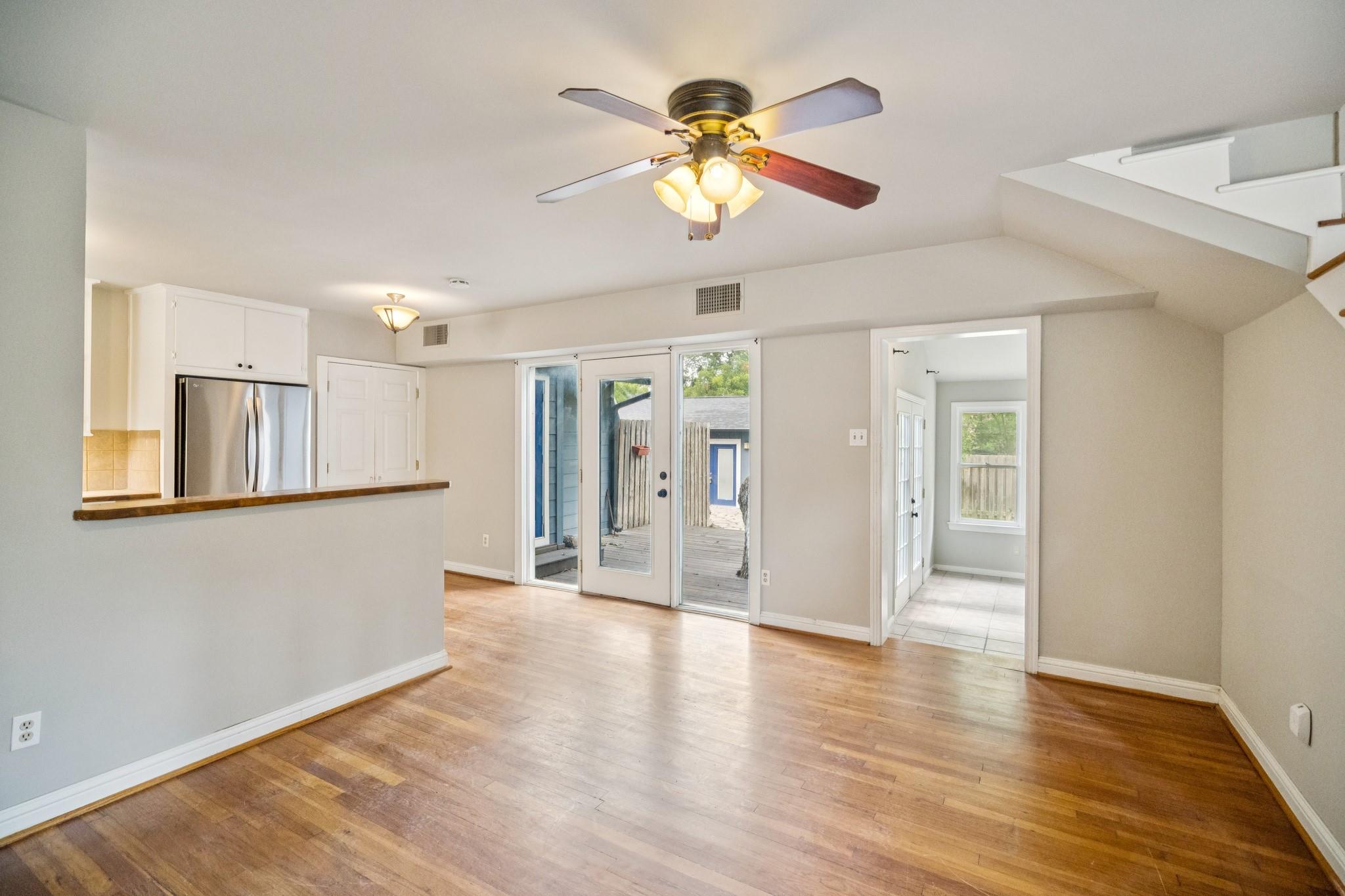 1402 Laurel ST #B — photo 5