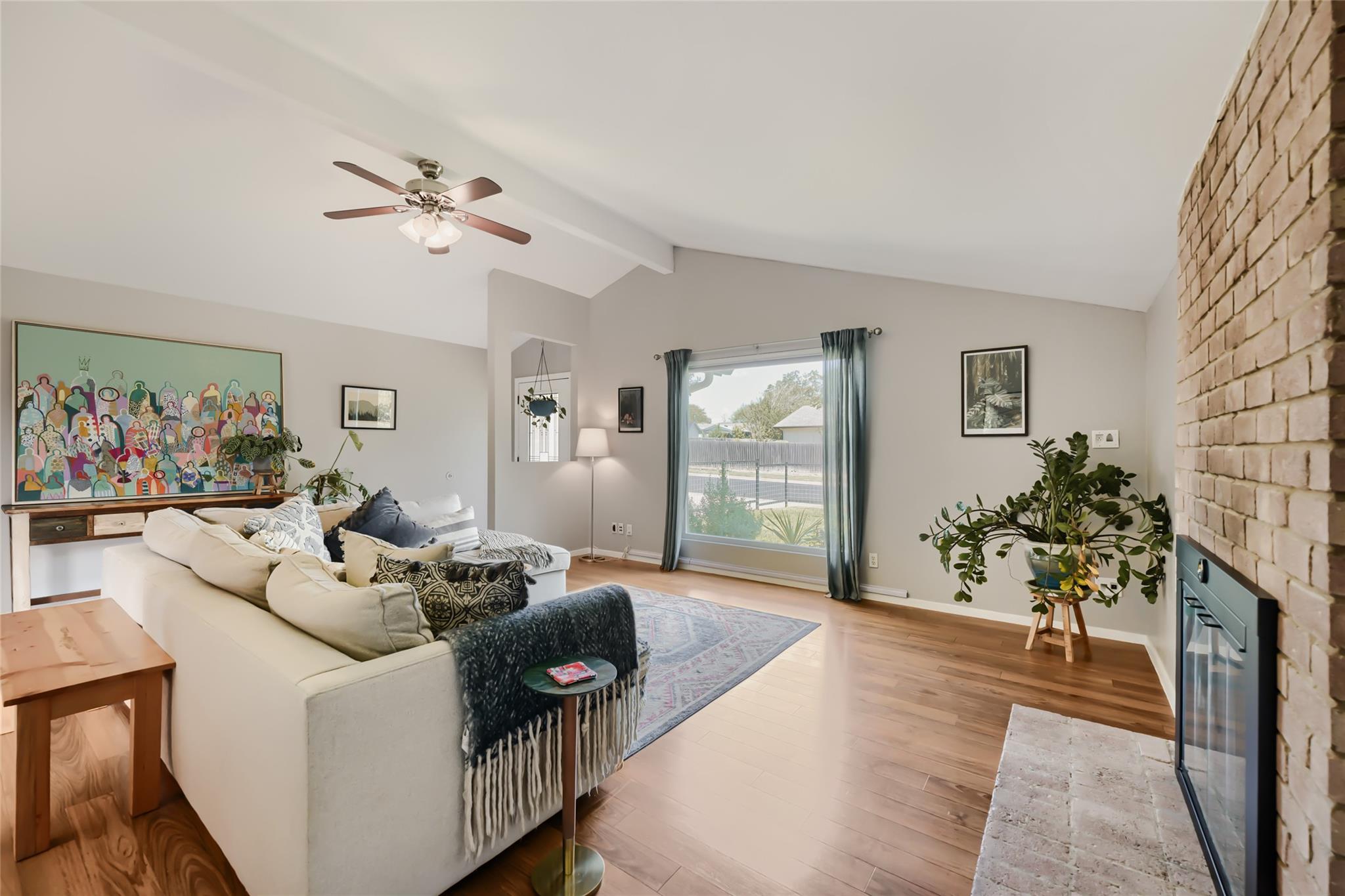 215 Cloudview DR — photo 5