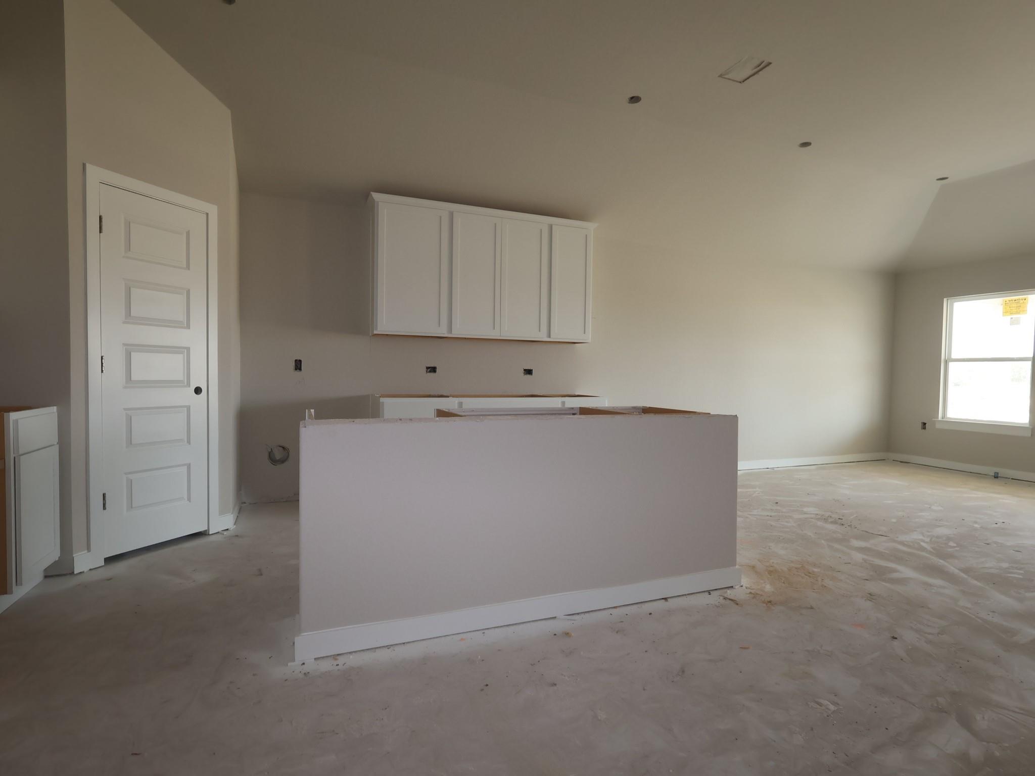 7424 Pullman CV — photo 3