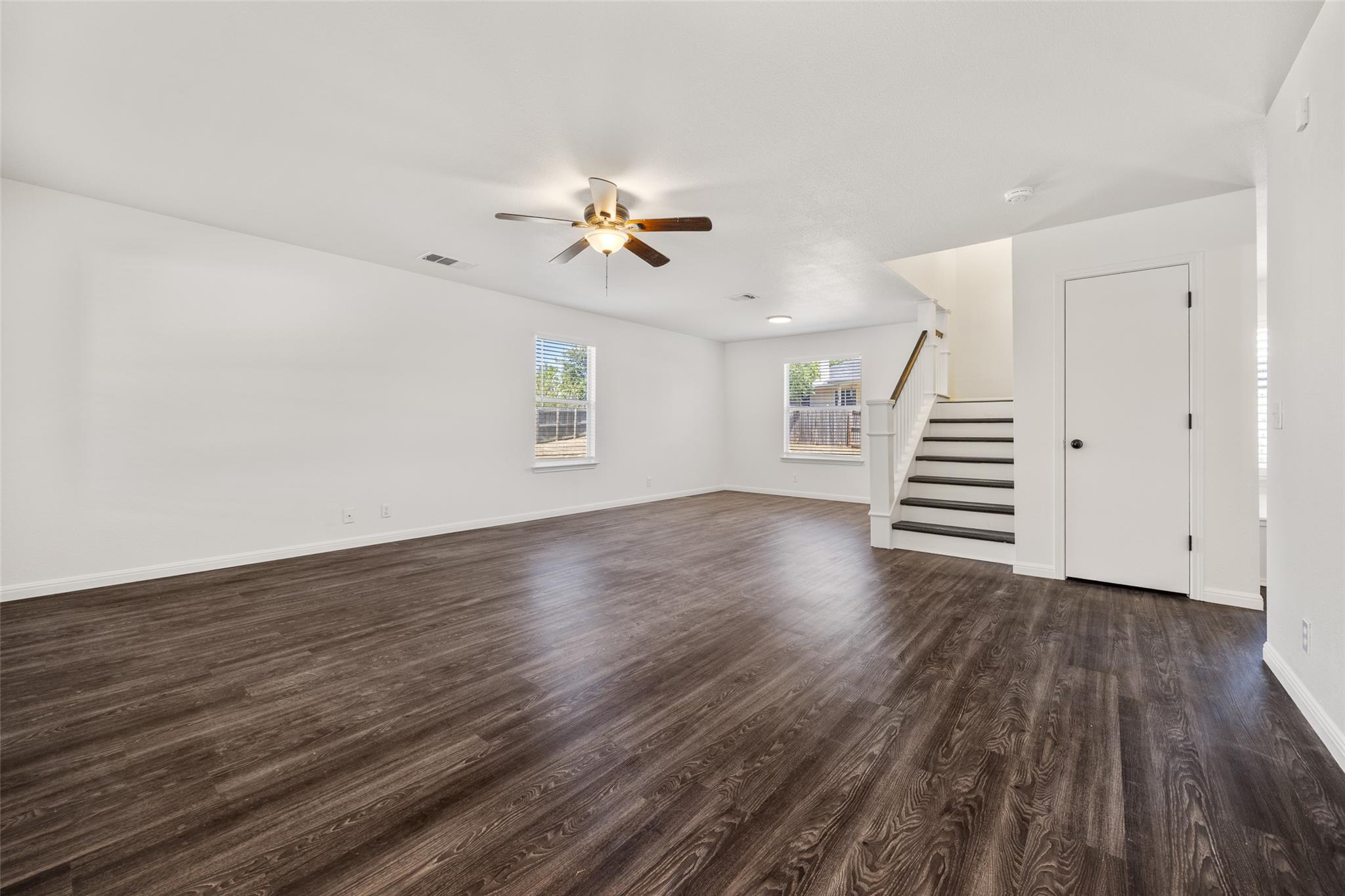 3304 Captain Ladd CT — photo 3